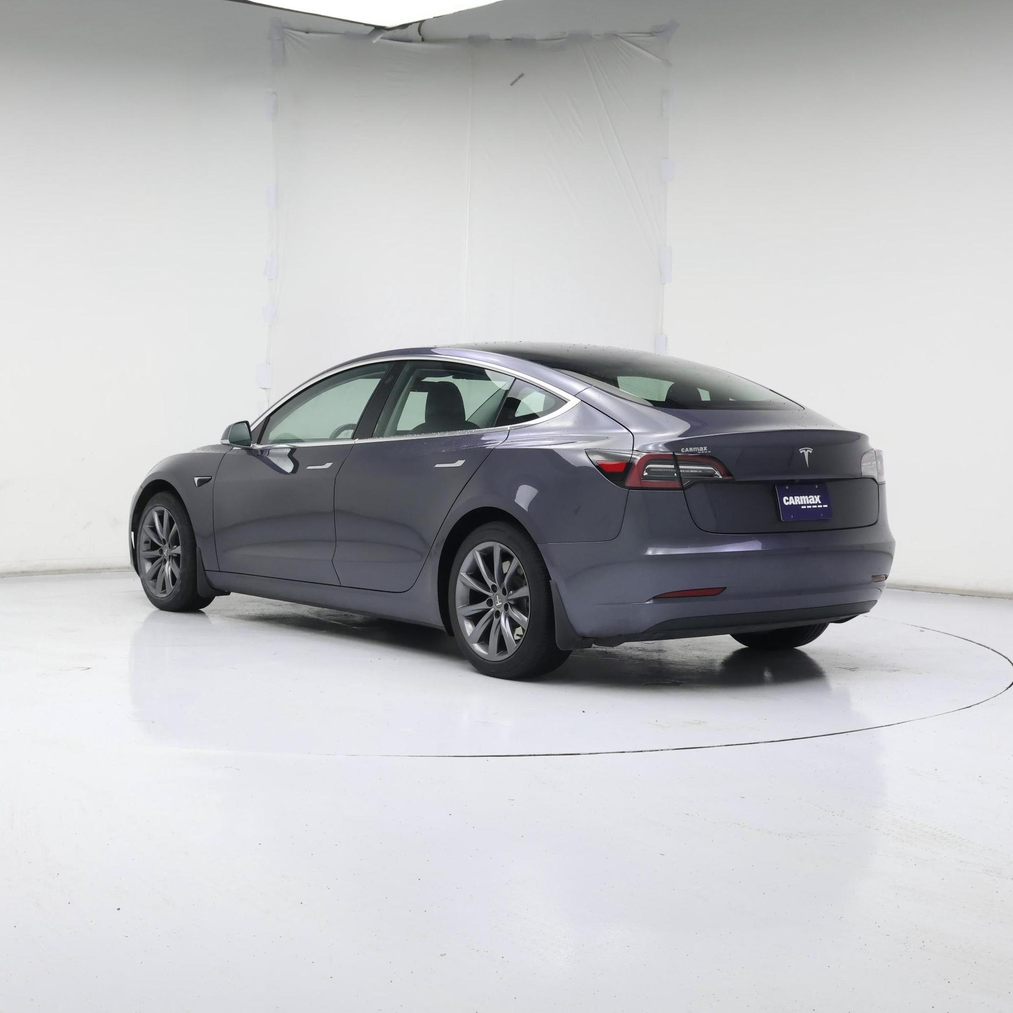 Thumbnail: 2019 Tesla Model 3 - 2