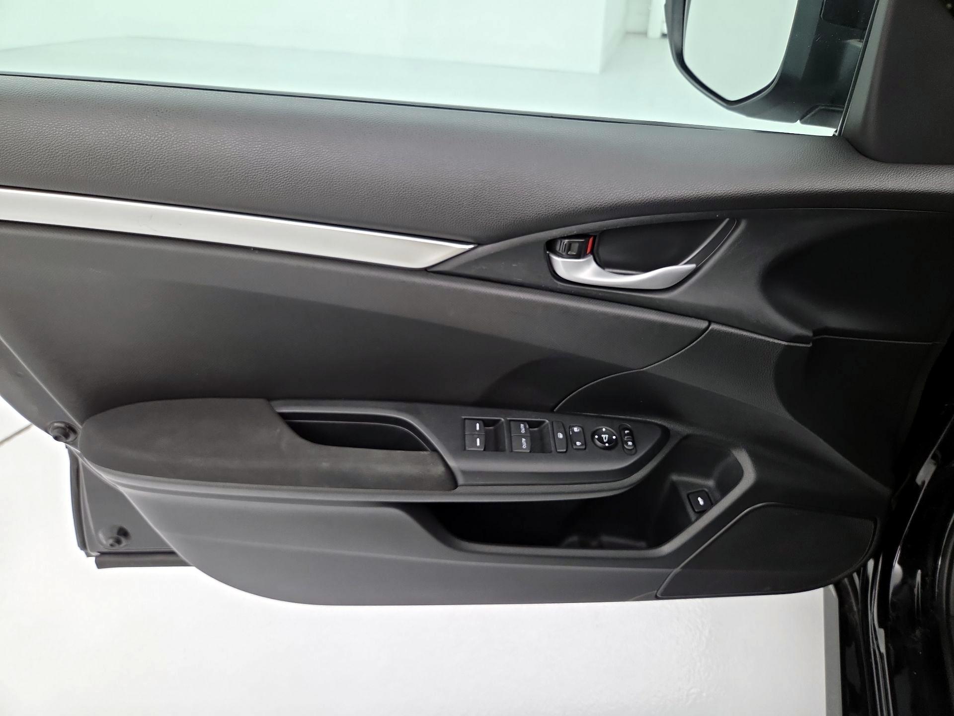 Thumbnail: 2020 Honda Civic - 12