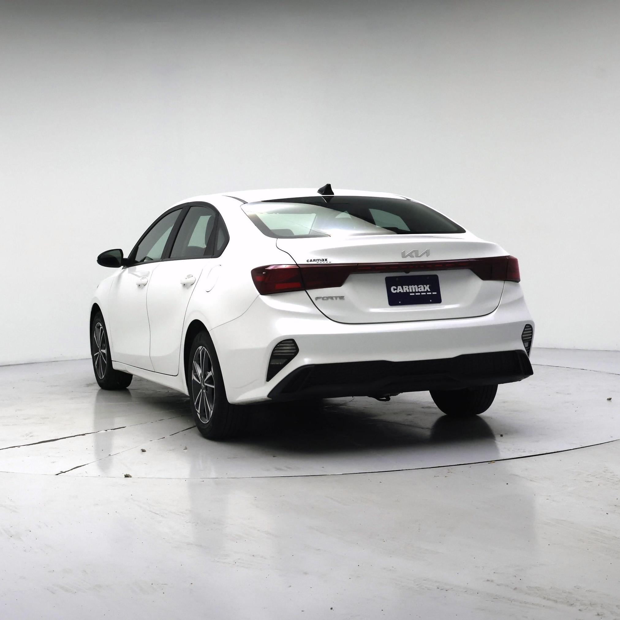 Thumbnail: 2023 Kia Forte - 2