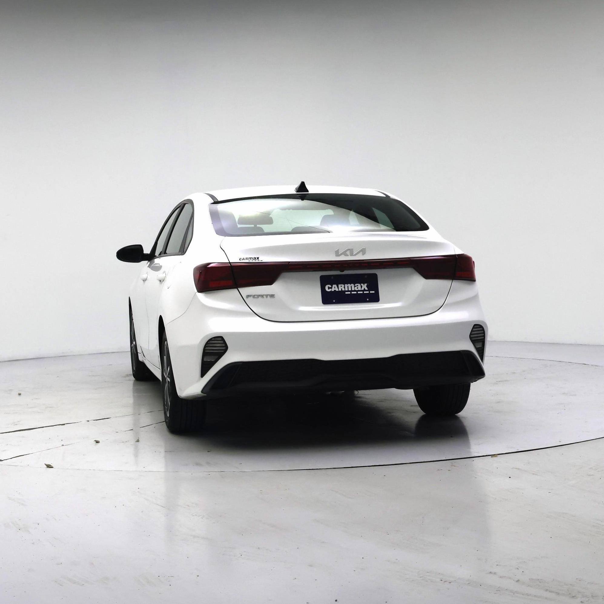 Thumbnail: 2023 Kia Forte - 6