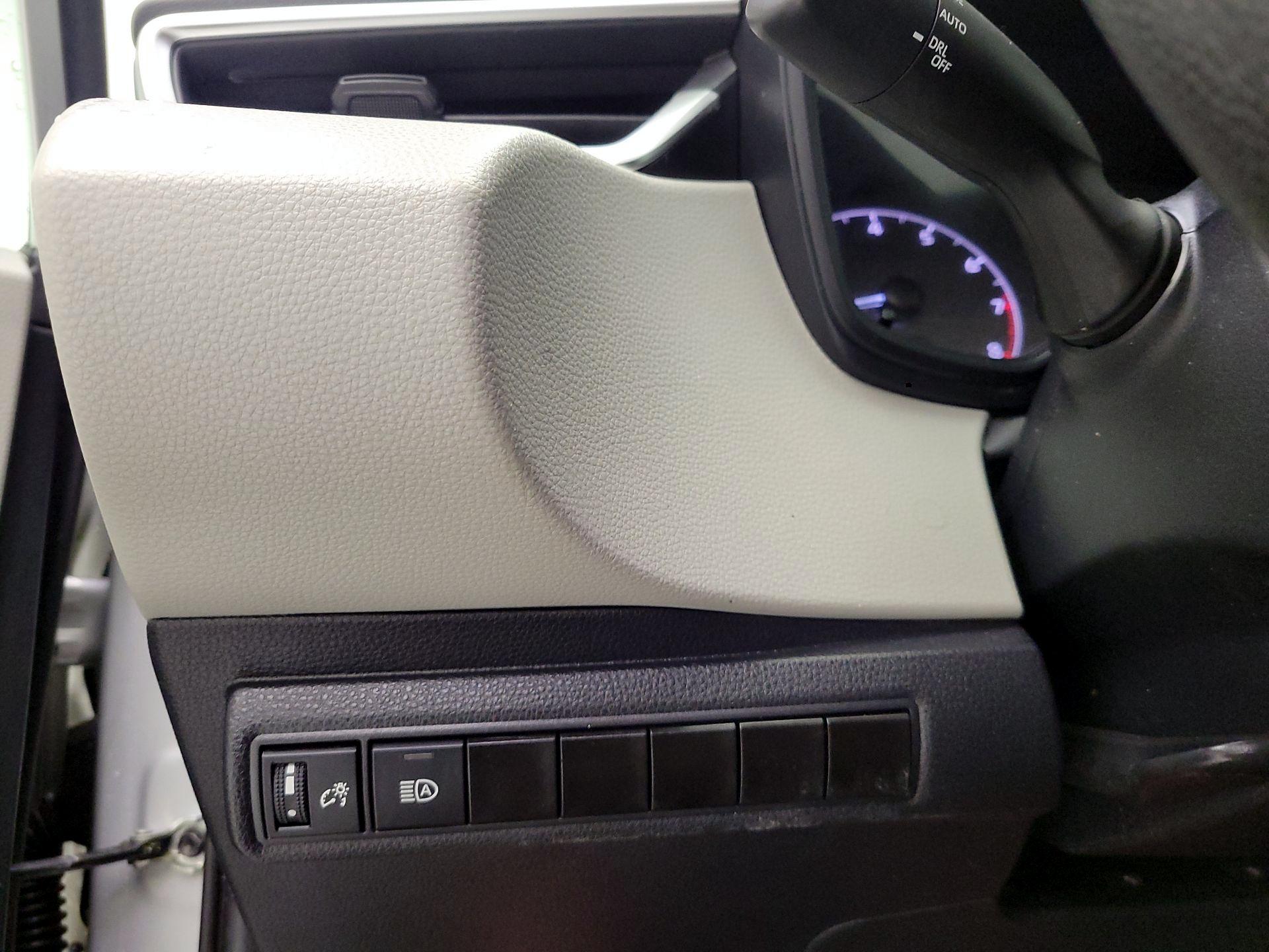 Thumbnail: 2024 Toyota Corolla - 11