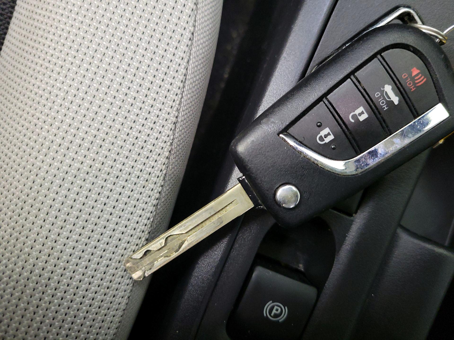 Thumbnail: 2024 Toyota Corolla - 20