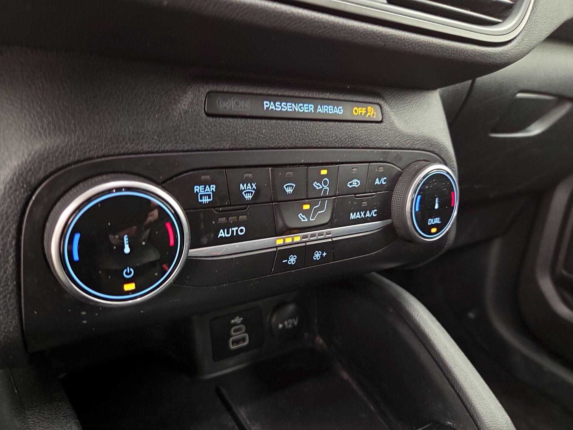 Thumbnail: 2024 Ford Escape - 16