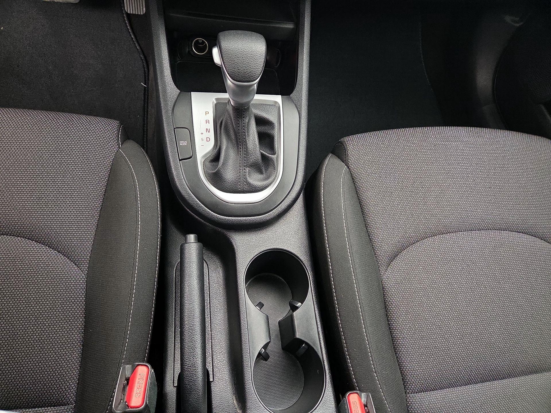 Thumbnail: 2024 Kia Forte - 17