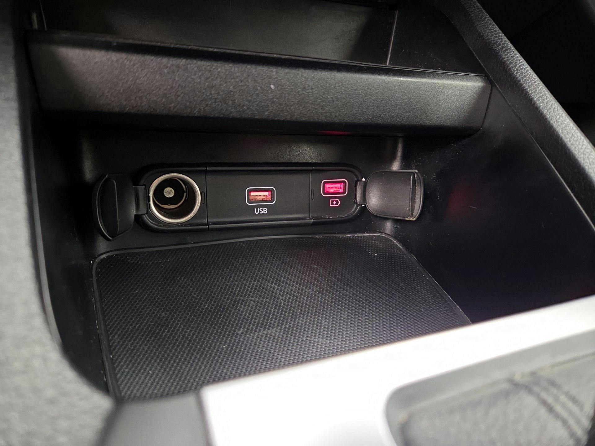 Thumbnail: 2024 Kia Forte - 18