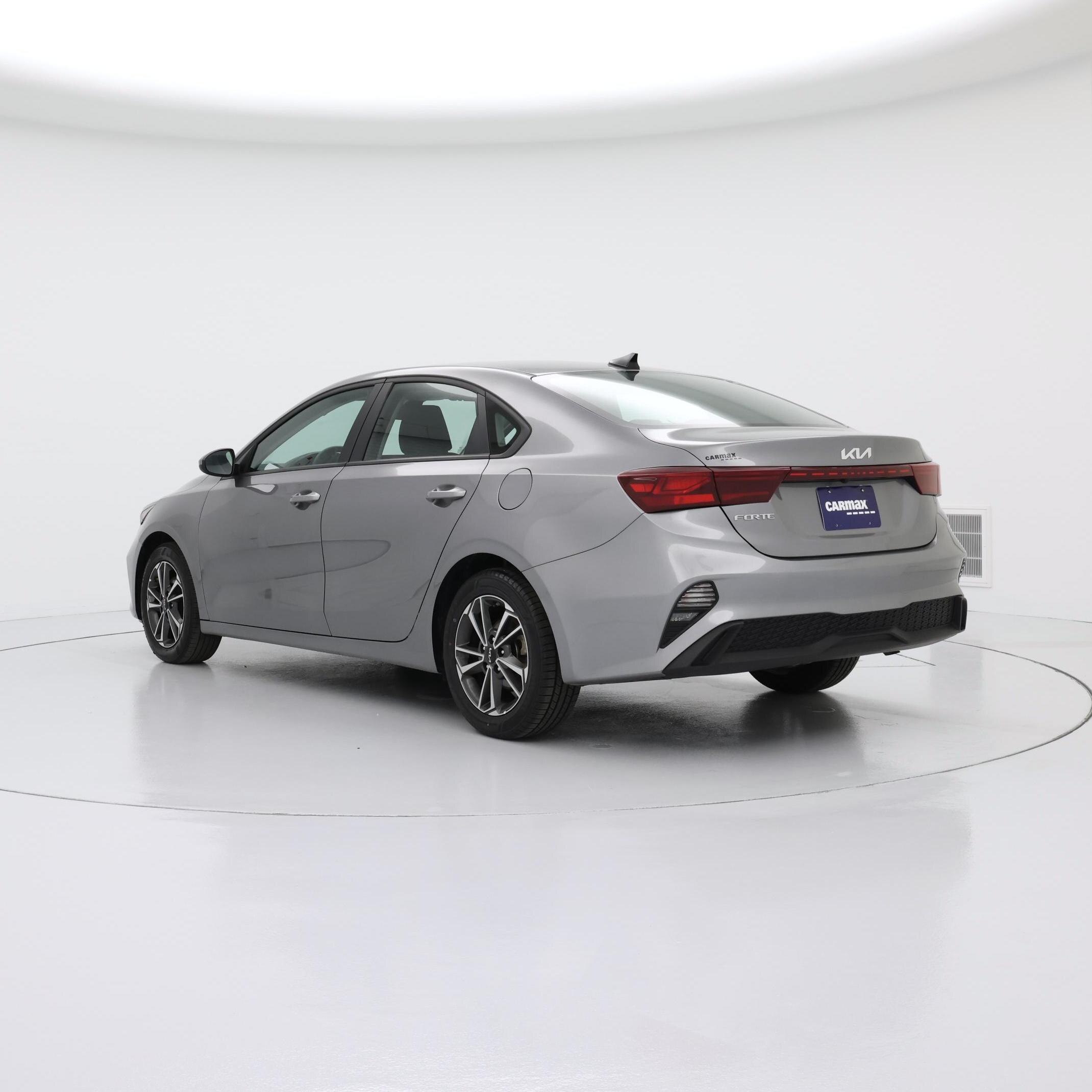 Thumbnail: 2024 Kia Forte - 2