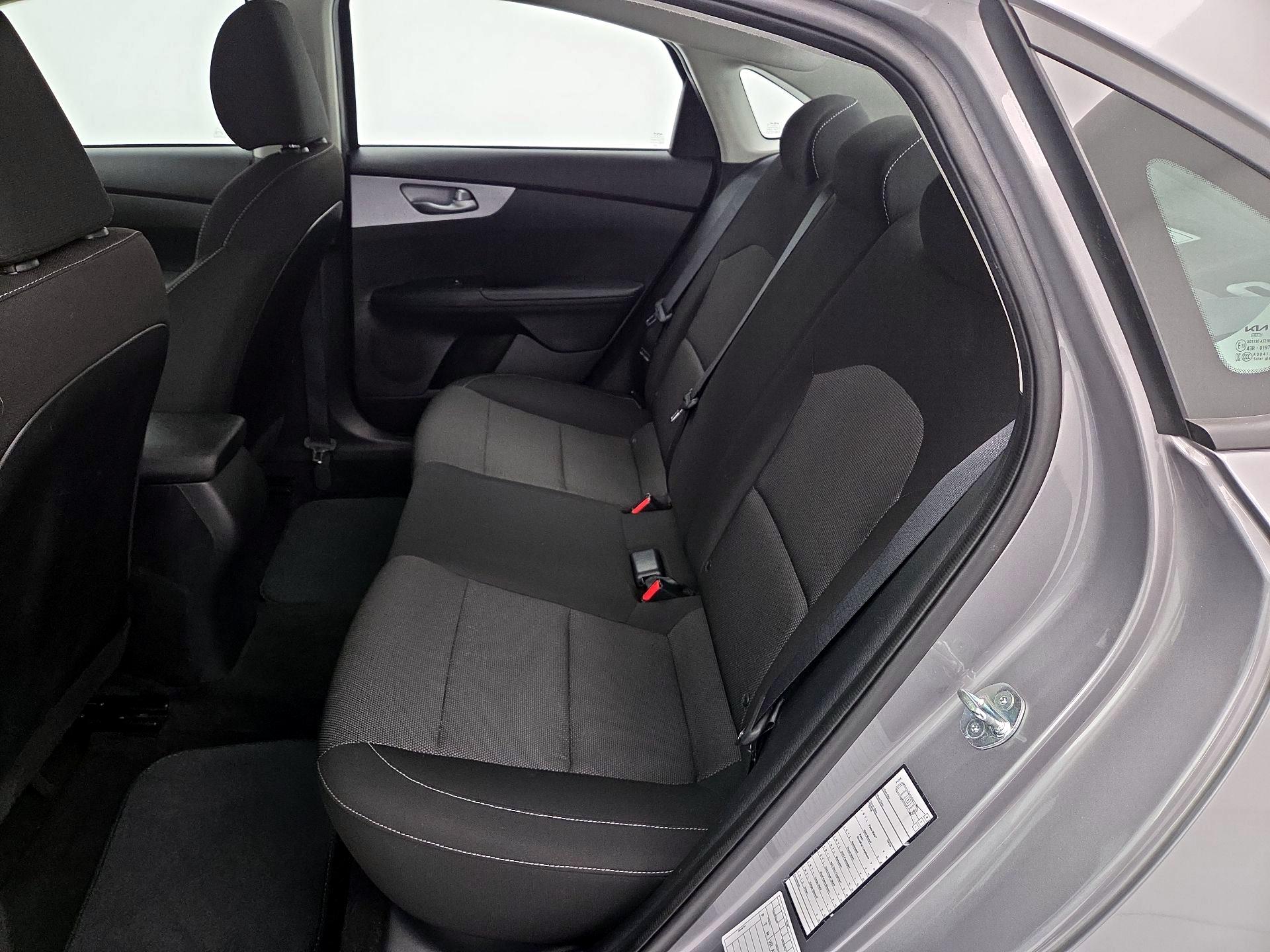 Thumbnail: 2024 Kia Forte - 19