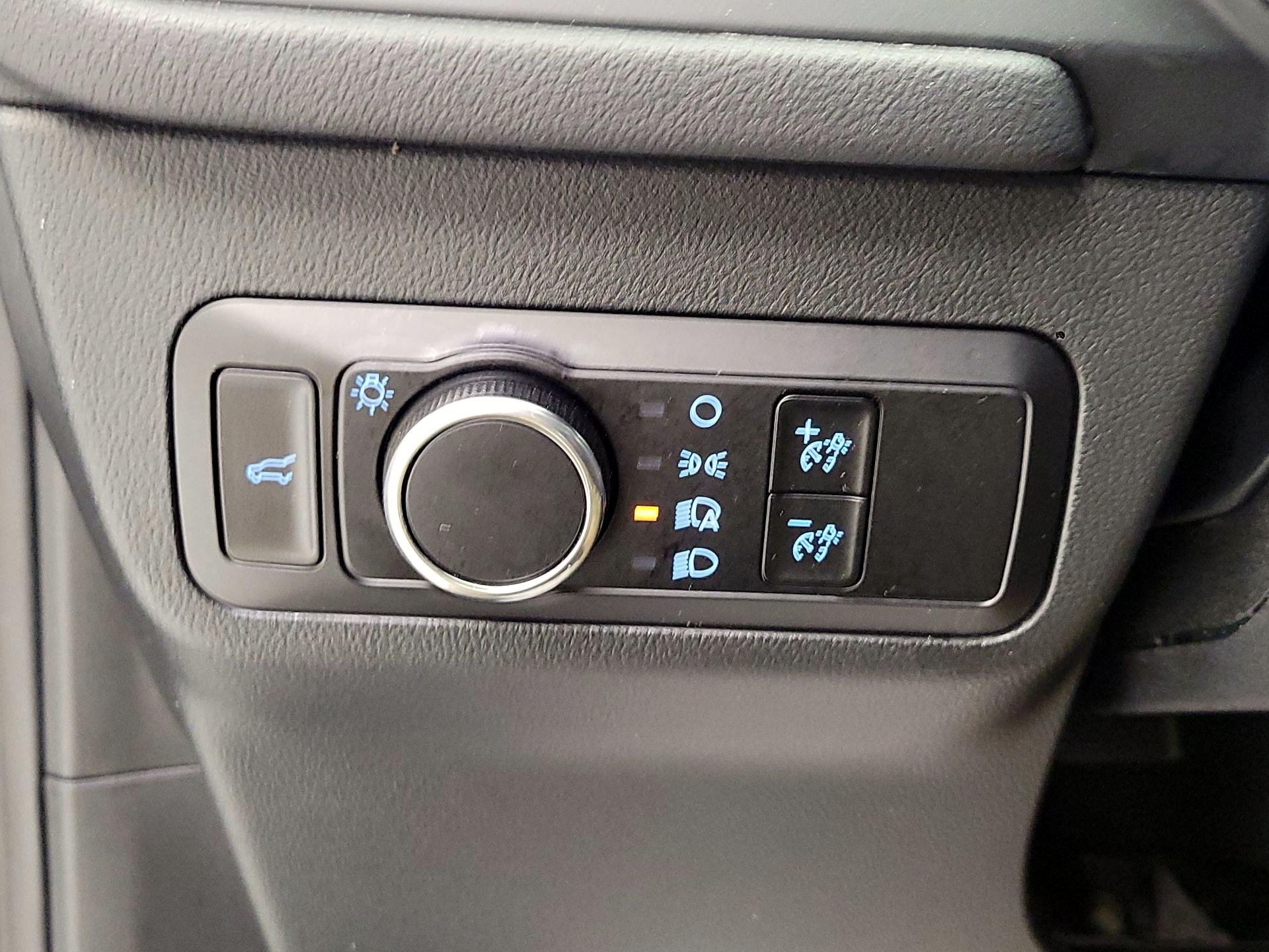 Thumbnail: 2023 Ford Escape - 11