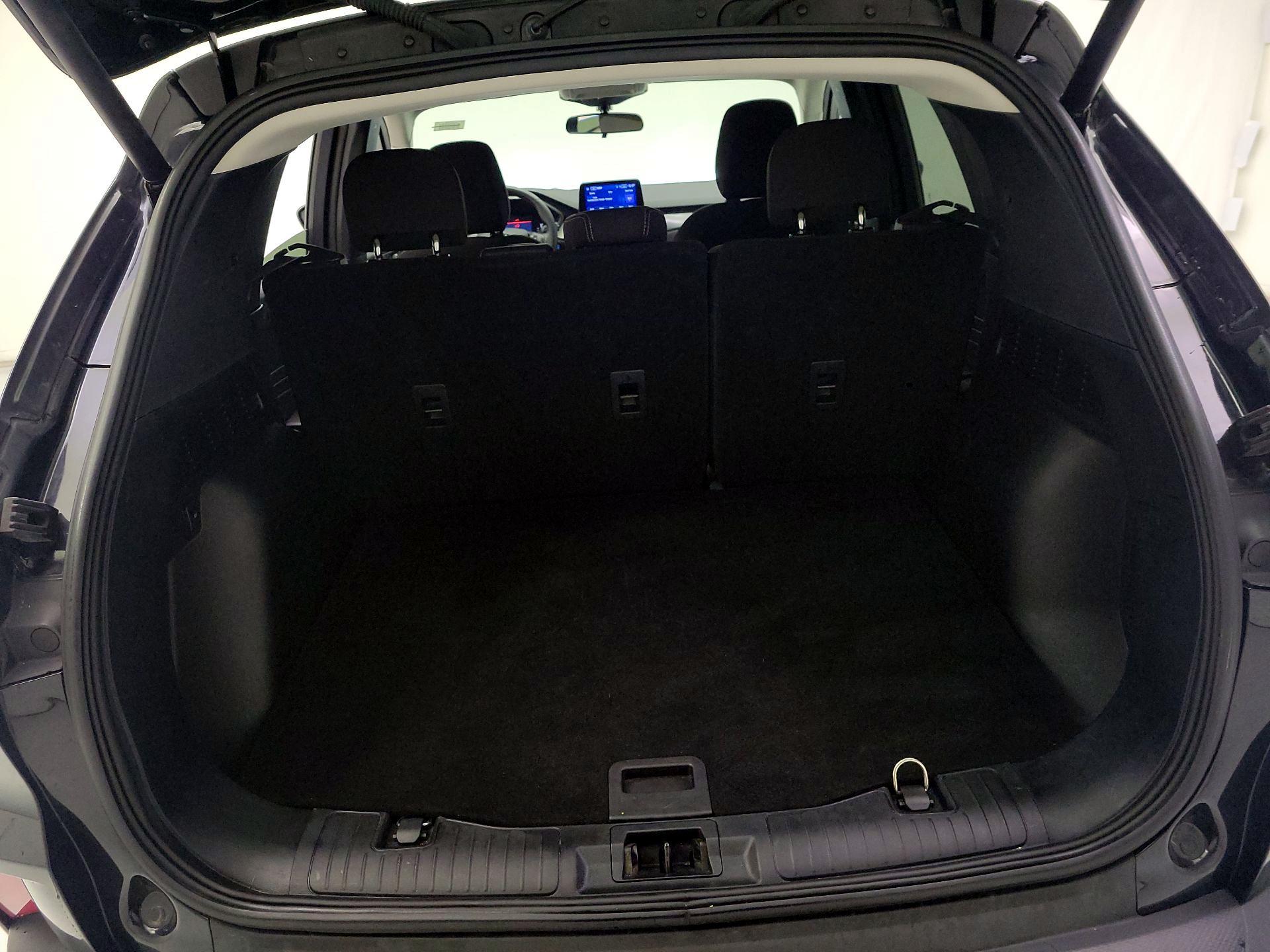 Thumbnail: 2023 Ford Escape - 18