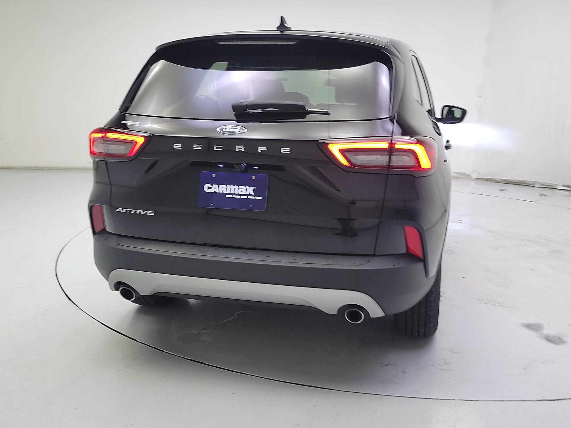 Thumbnail: 2023 Ford Escape - 6