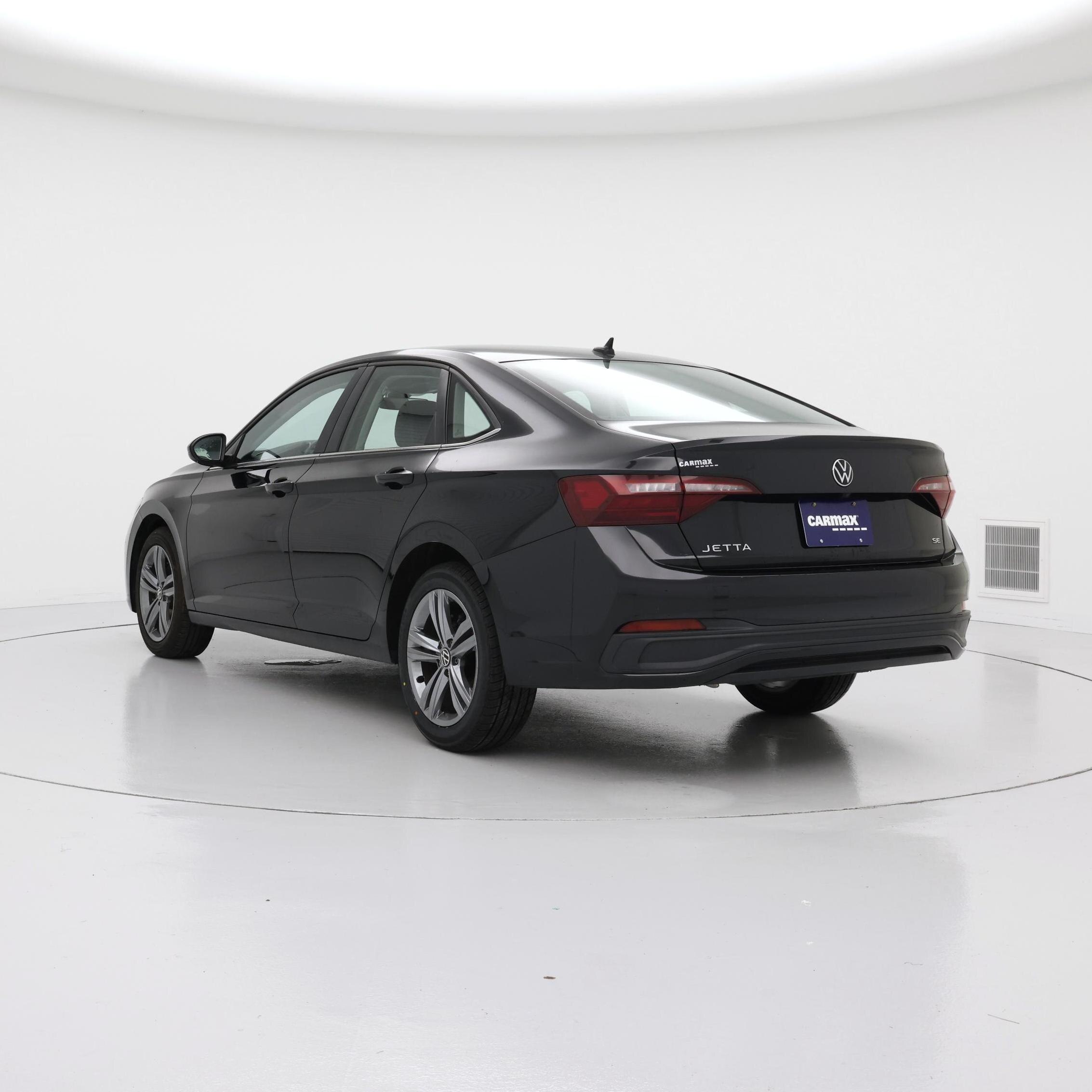Thumbnail: 2024 Volkswagen Jetta - 2