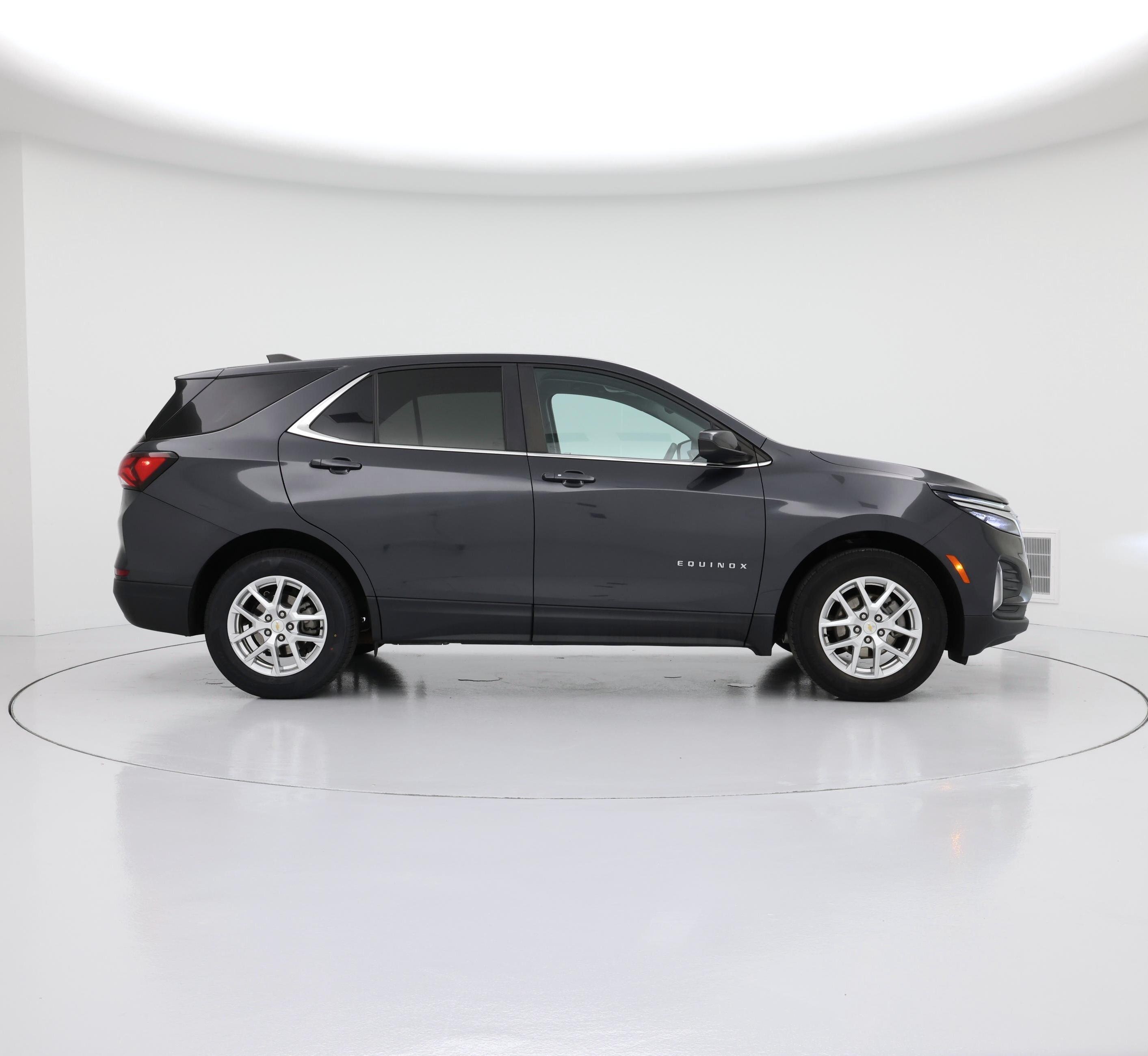 Thumbnail: 2022 Chevrolet Equinox - 7