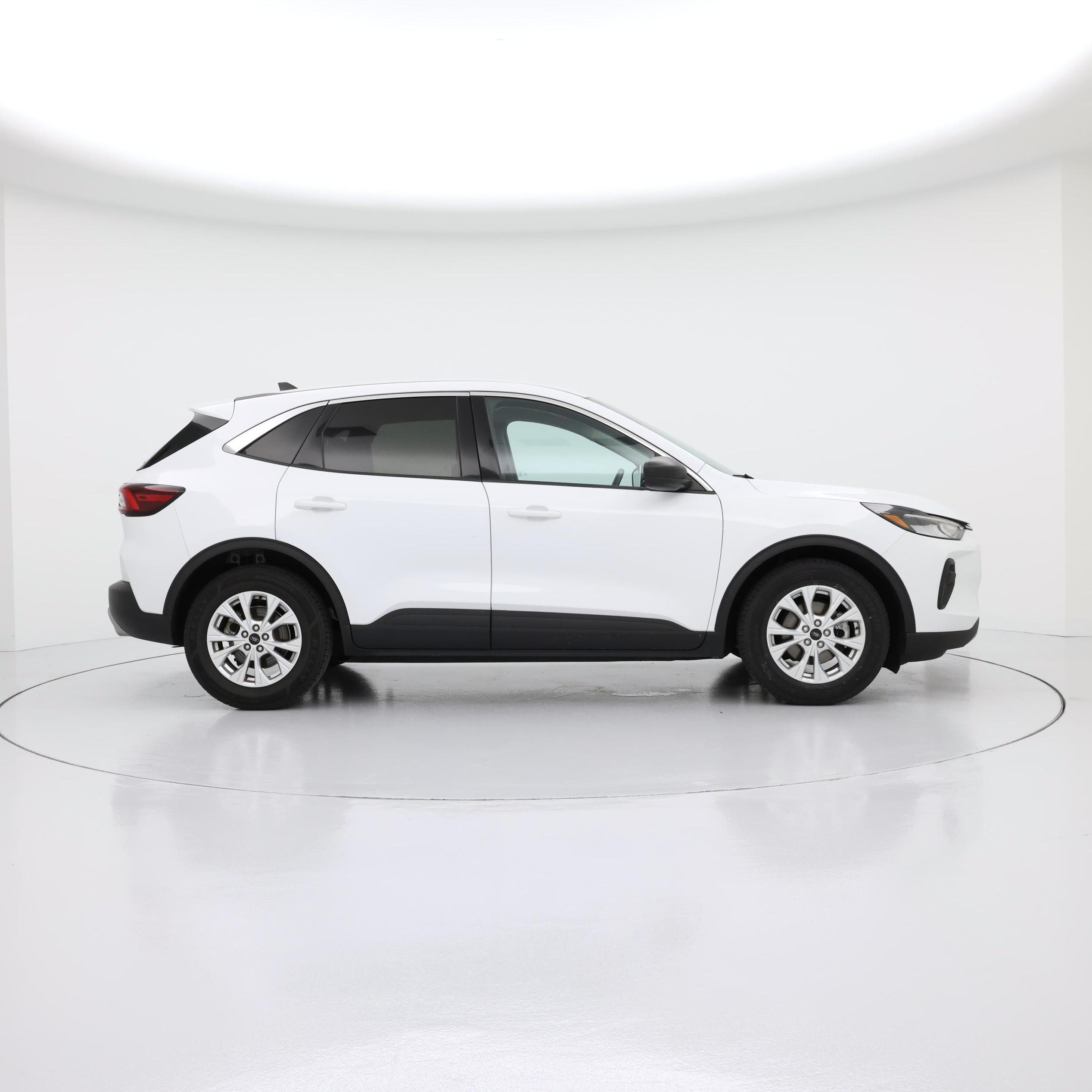 Thumbnail: 2023 Ford Escape - 7