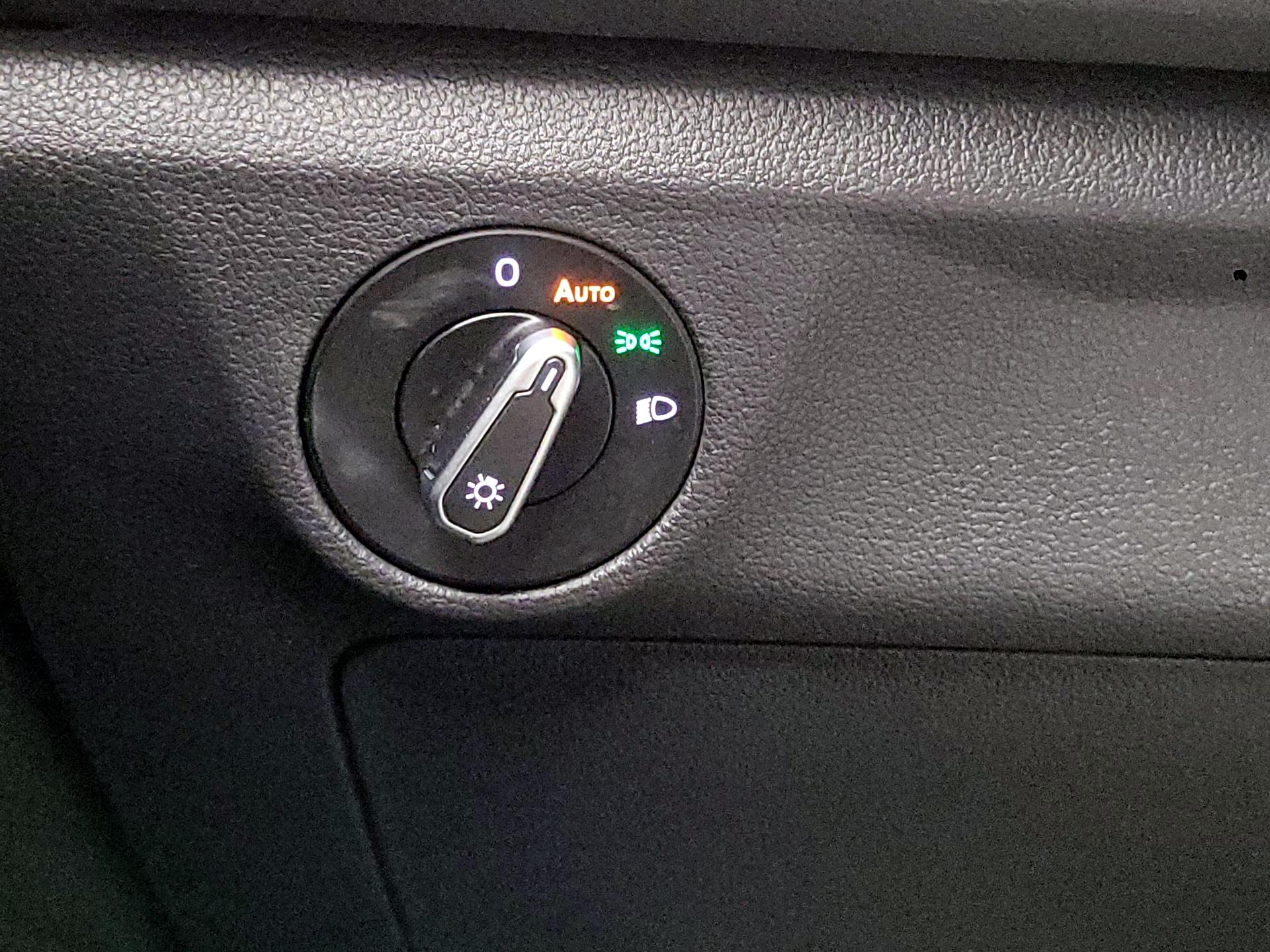 Thumbnail: 2024 Volkswagen Jetta - 11