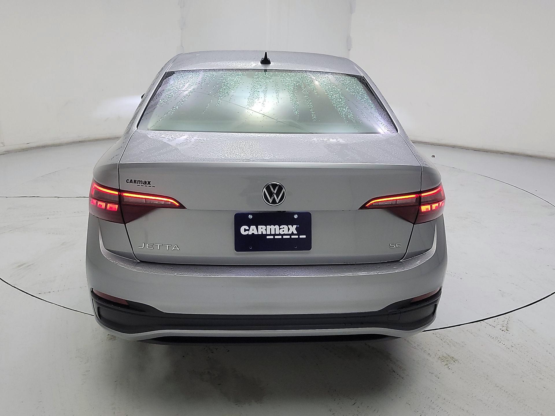 Thumbnail: 2024 Volkswagen Jetta - 6