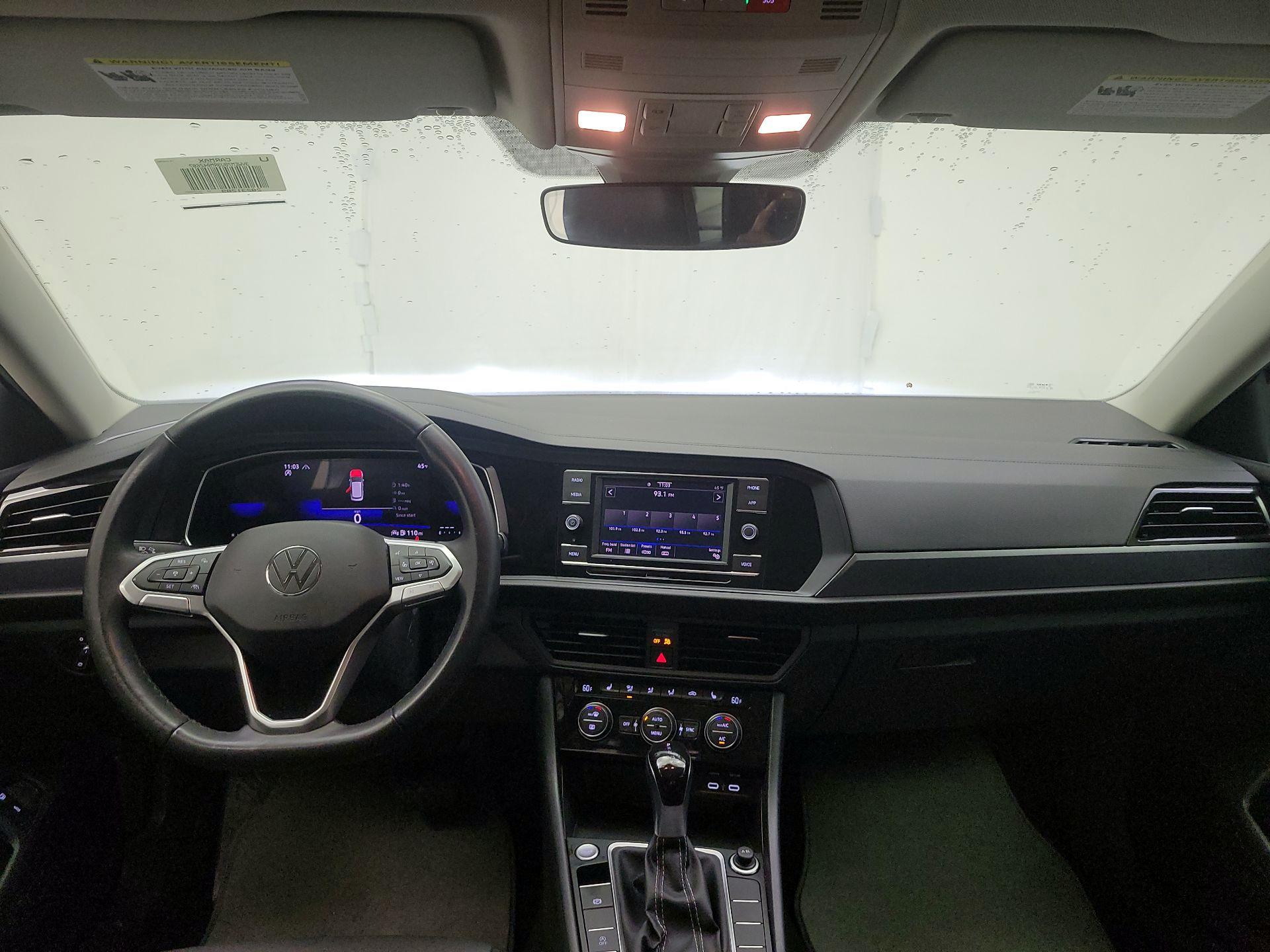 Thumbnail: 2024 Volkswagen Jetta - 8