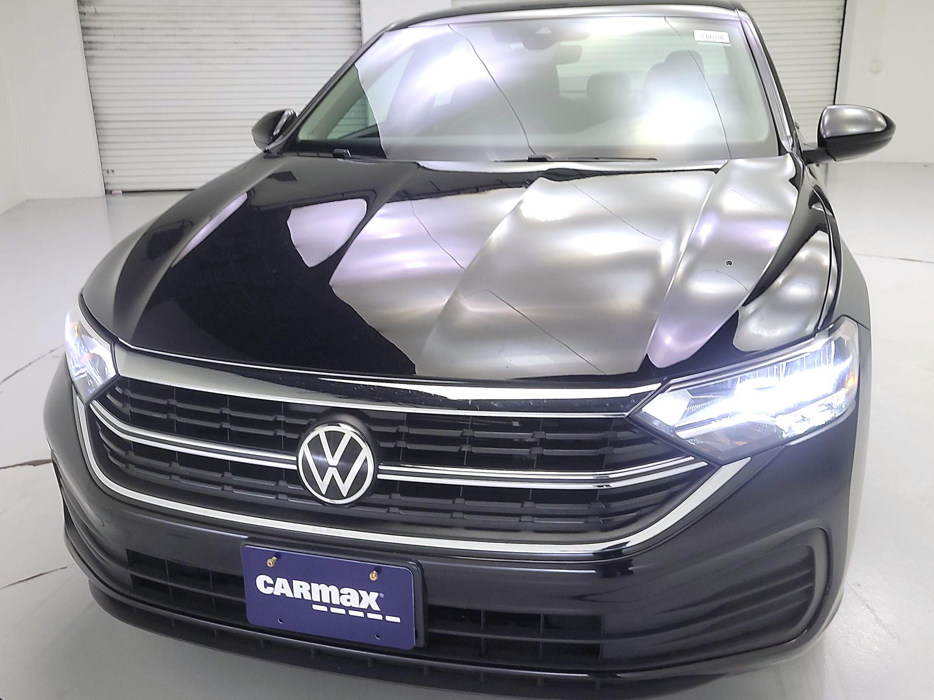 Thumbnail: 2024 Volkswagen Jetta - 2