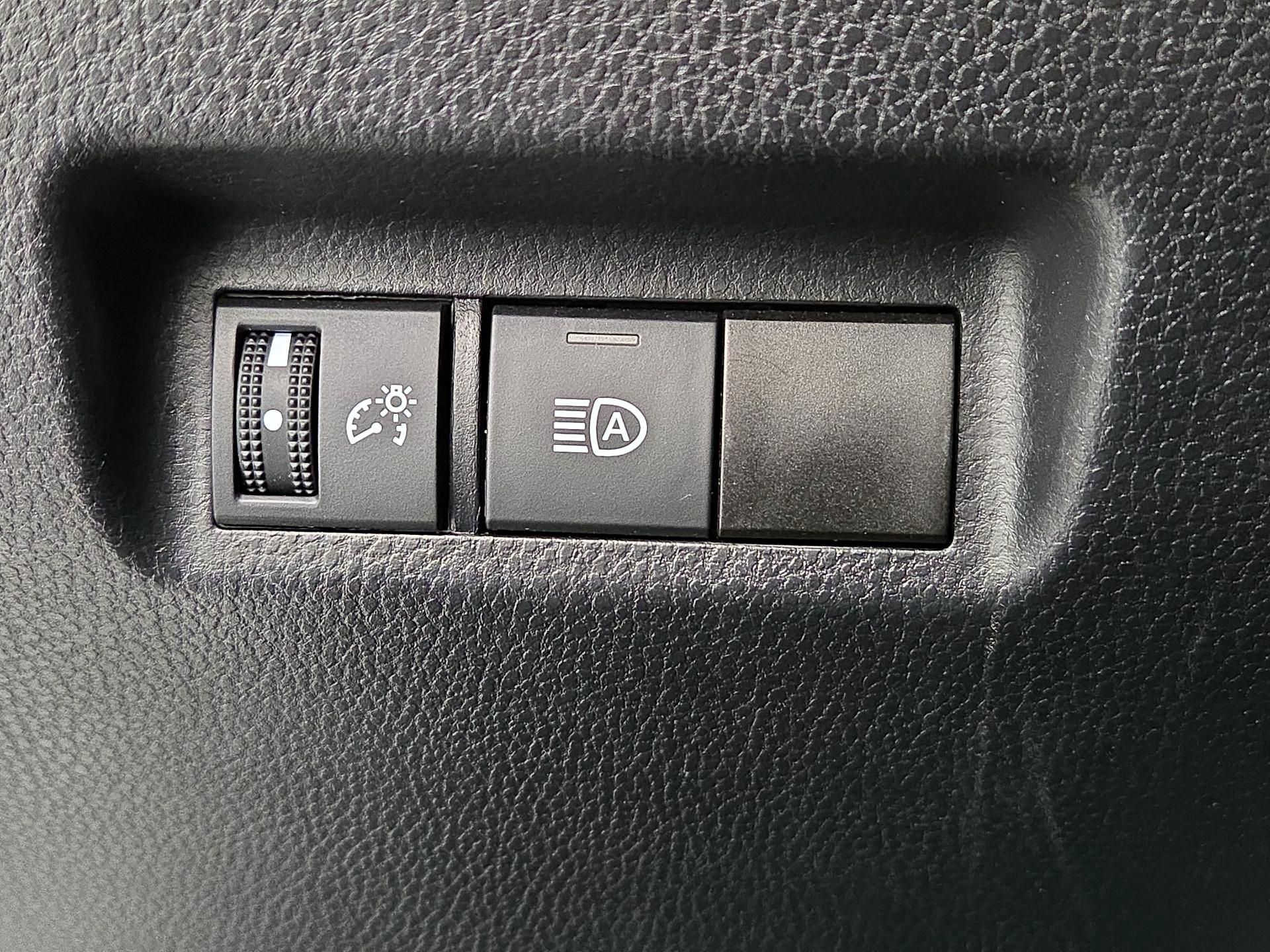 Thumbnail: 2024 Toyota RAV4 - 13