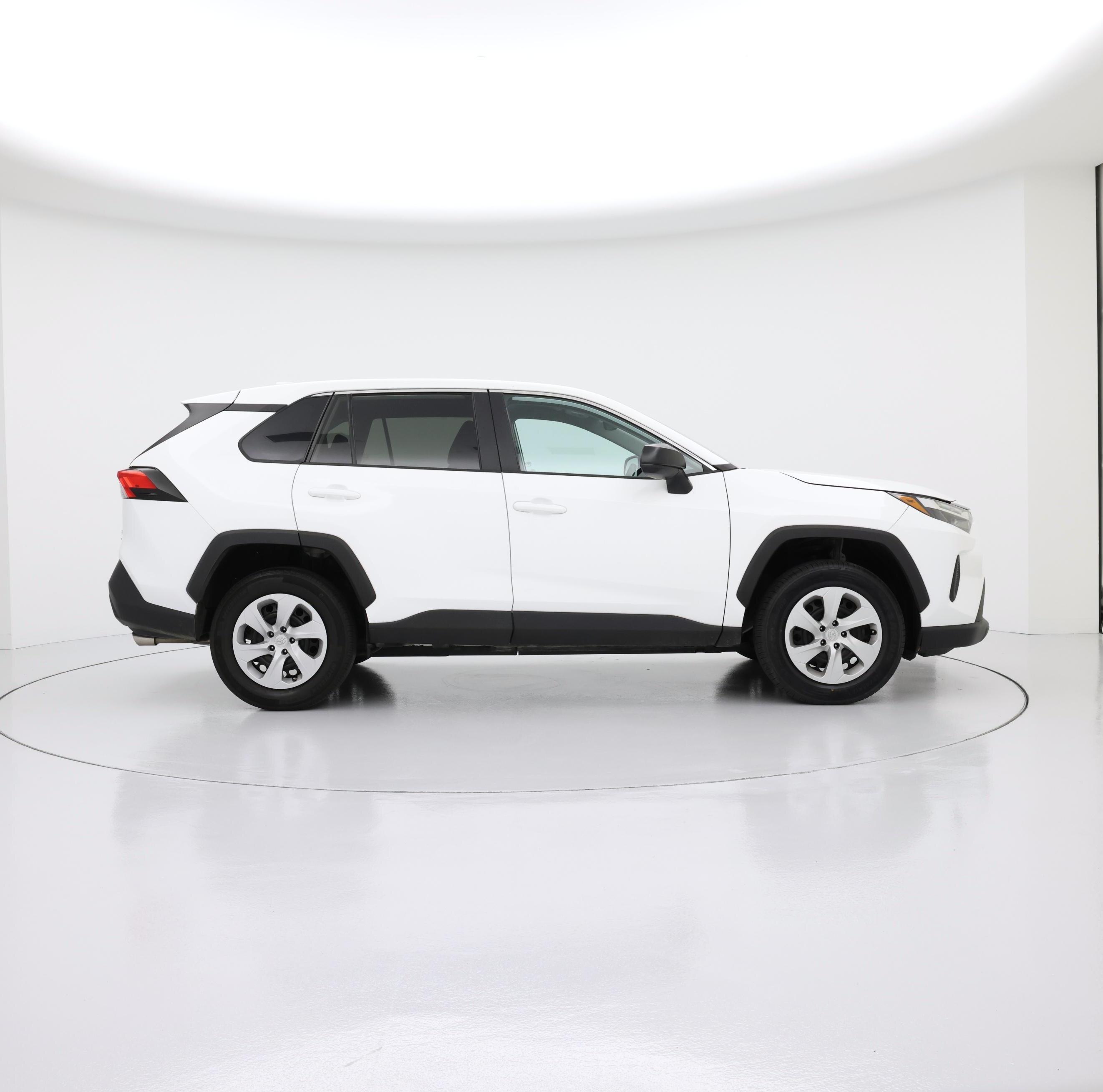 Thumbnail: 2024 Toyota RAV4 - 7