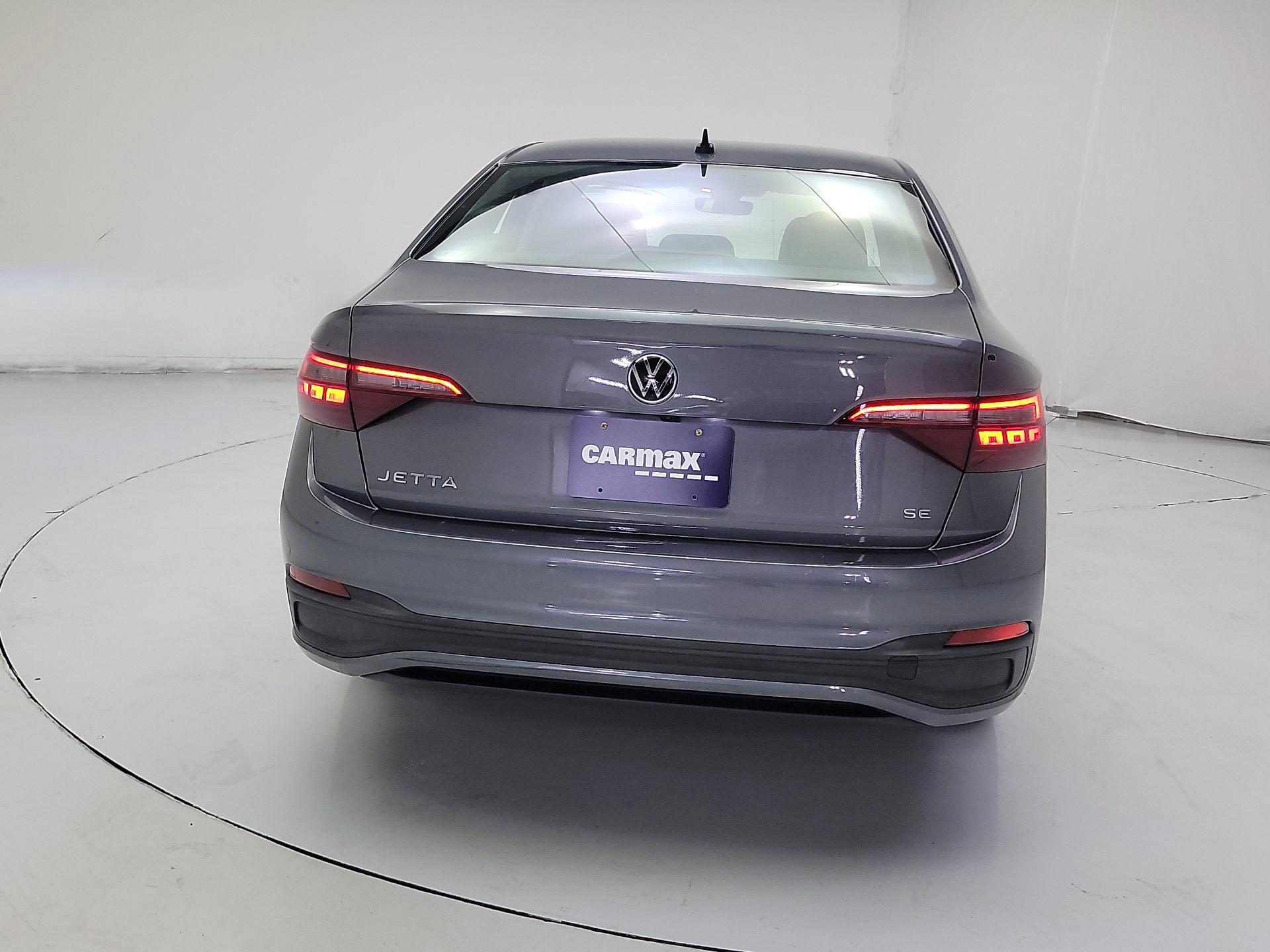 Thumbnail: 2024 Volkswagen Jetta - 6