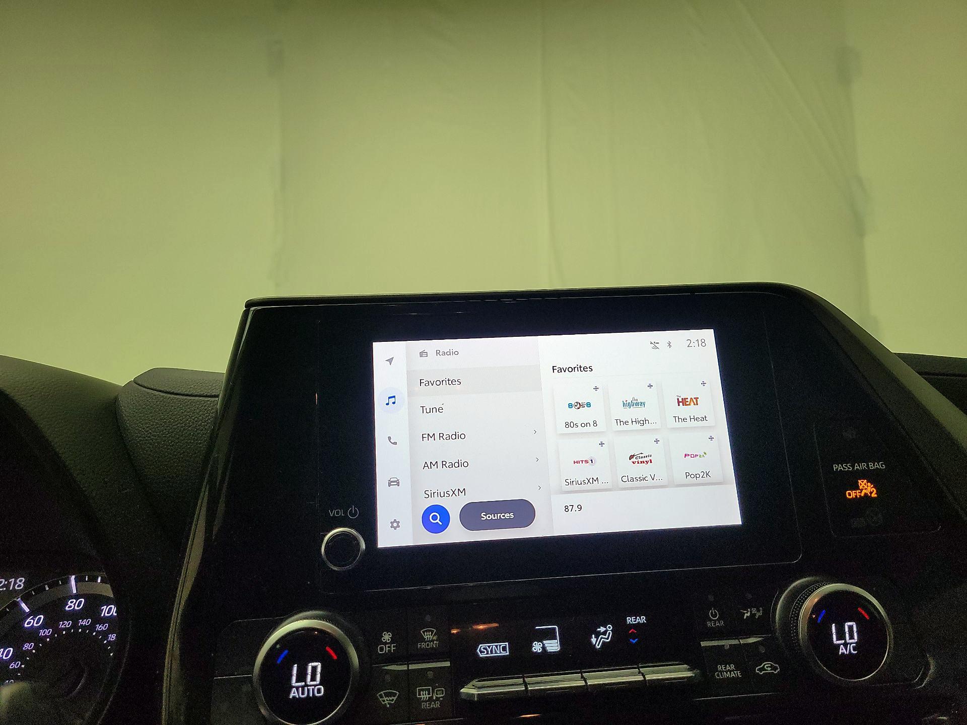 Thumbnail: 2023 Toyota Highlander - 13