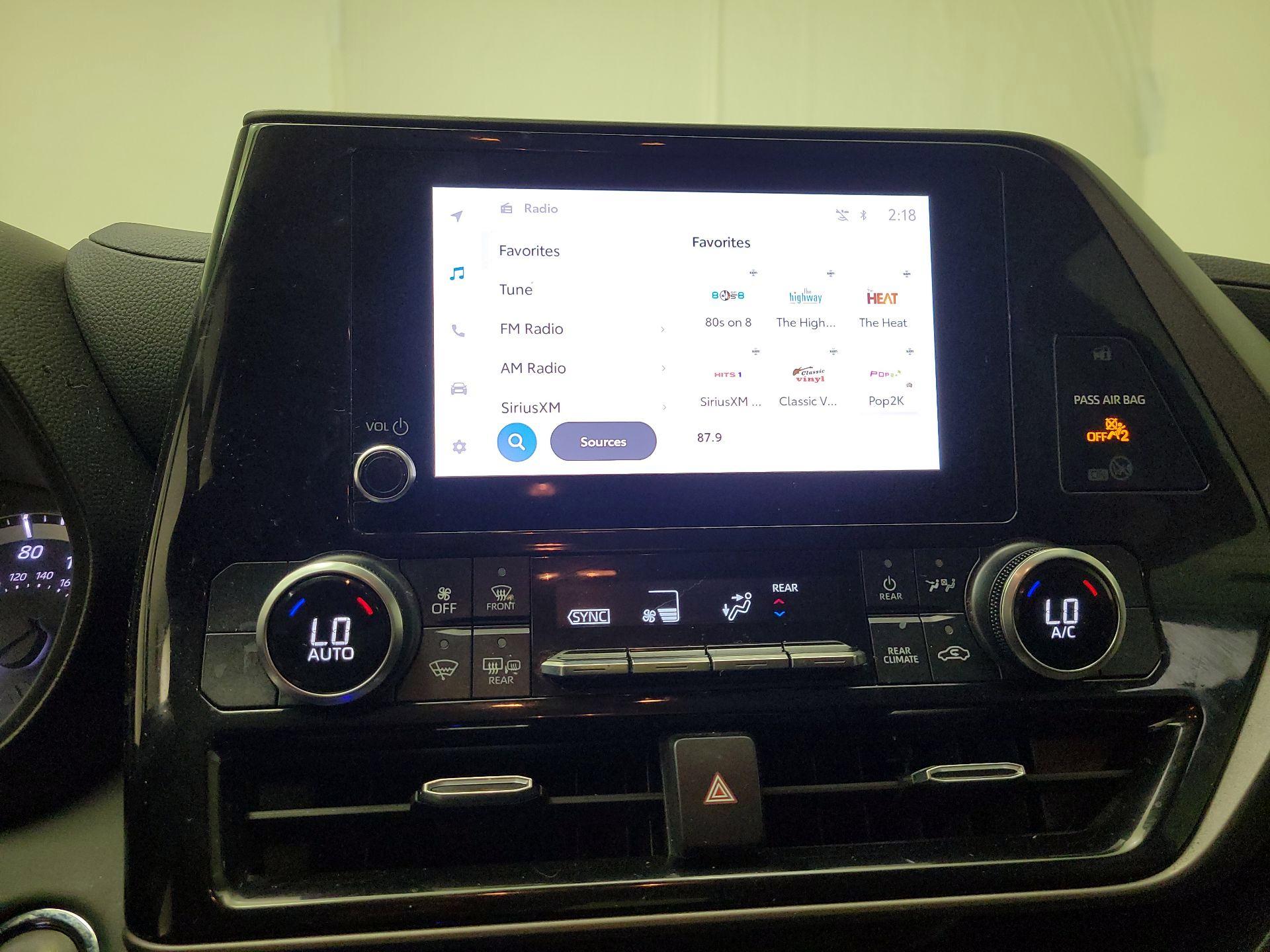 Thumbnail: 2023 Toyota Highlander - 14