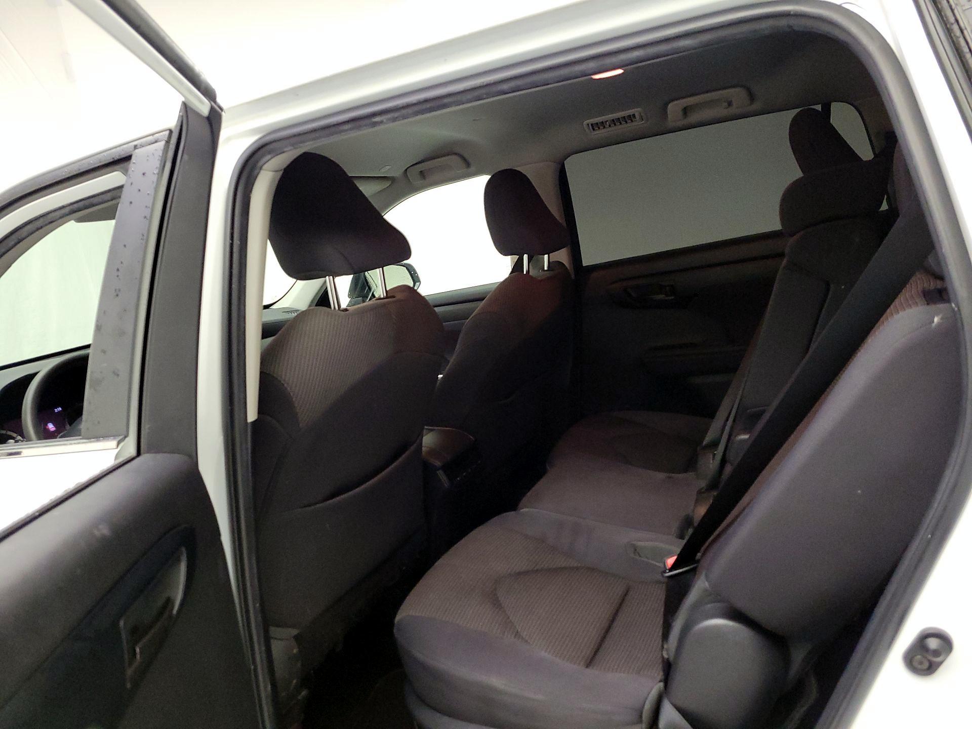 Thumbnail: 2023 Toyota Highlander - 17