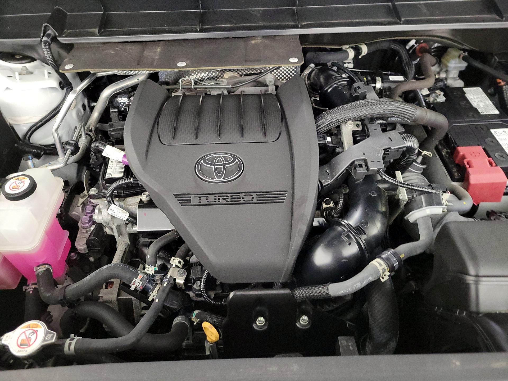 Thumbnail: 2023 Toyota Highlander - 19