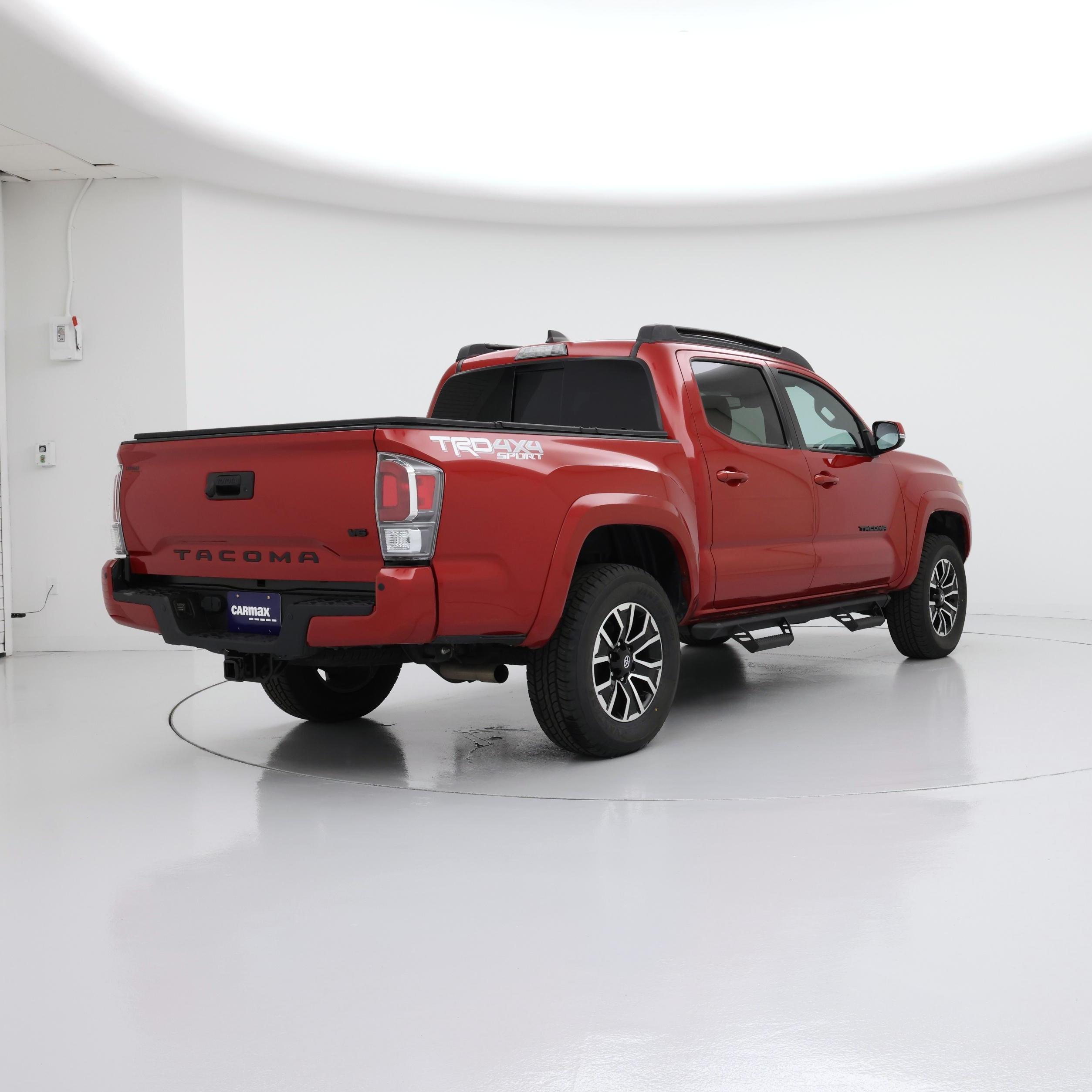 Thumbnail: 2022 Toyota Tacoma - 8