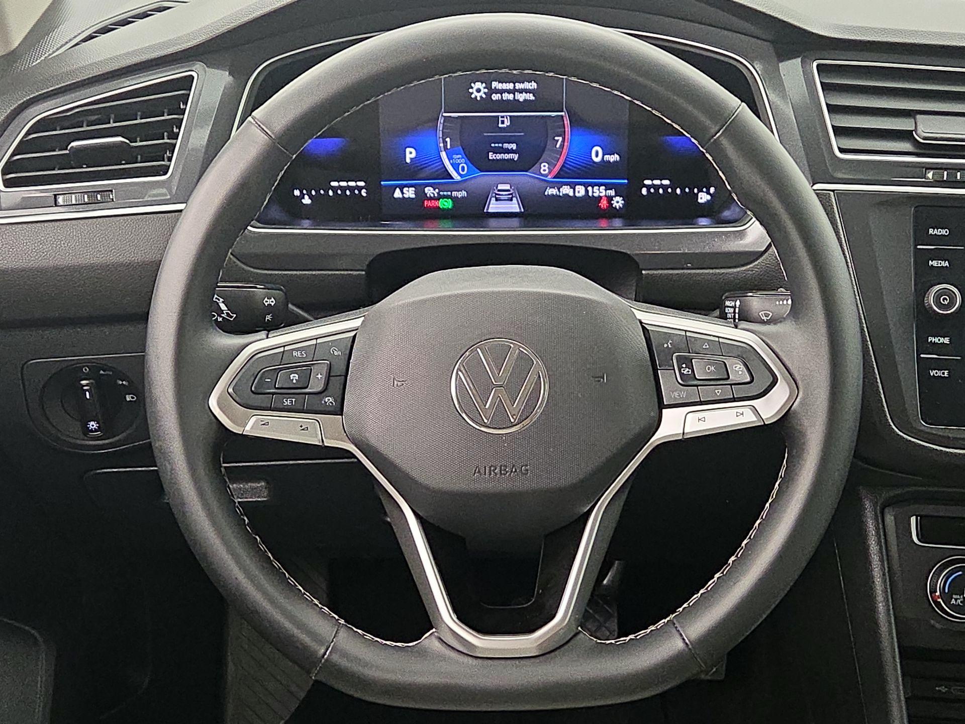 Thumbnail: 2024 Volkswagen Tiguan - 10