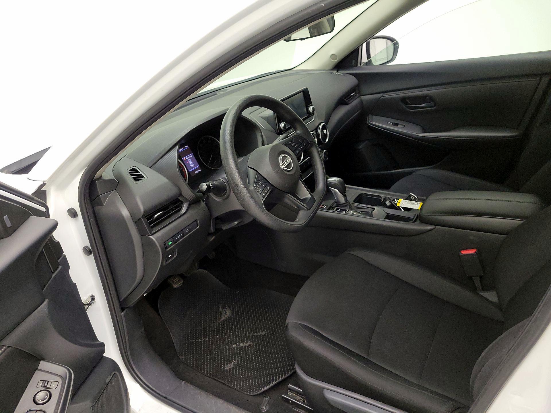 Thumbnail: 2024 Nissan Sentra - 9