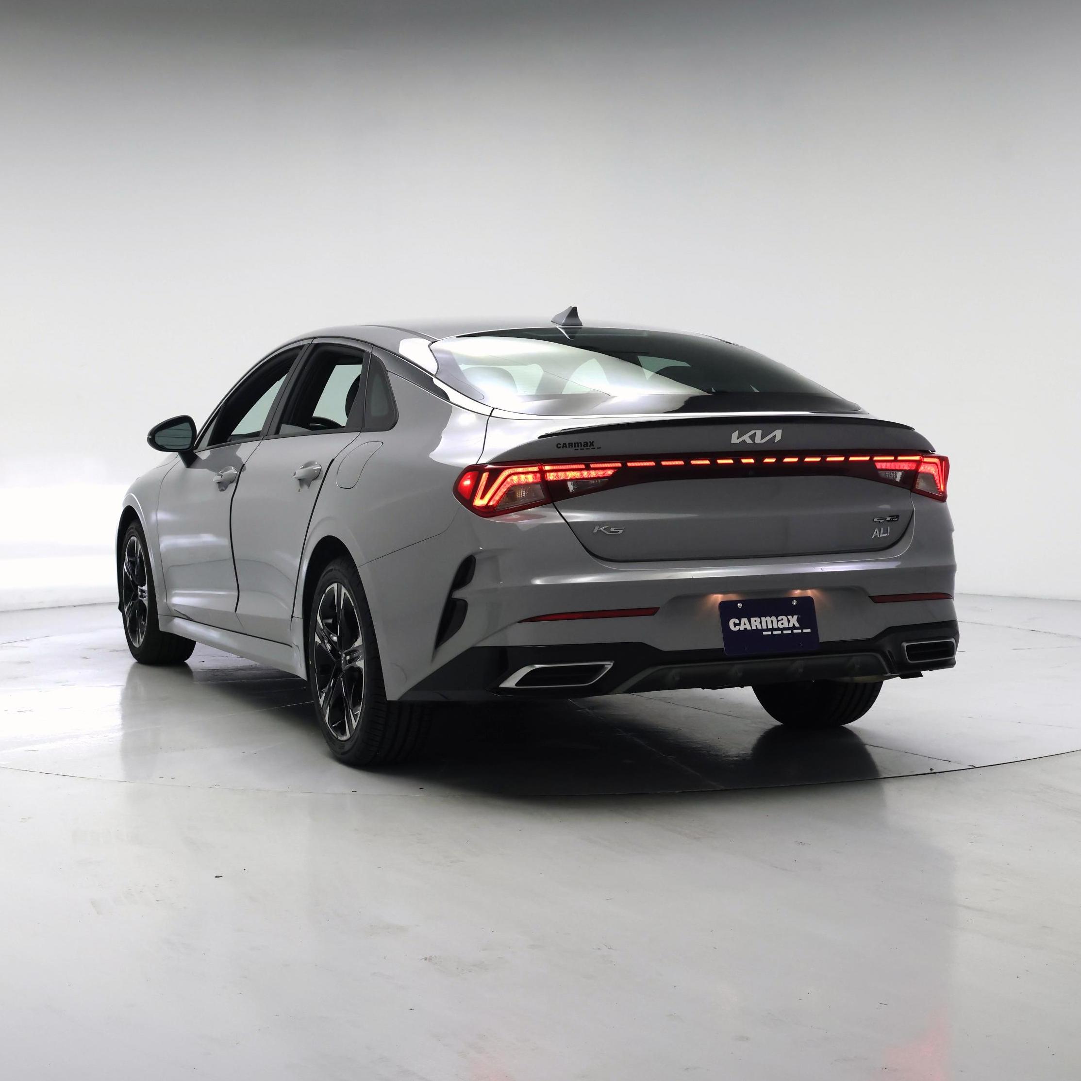 Thumbnail: 2022 Kia K5 - 2