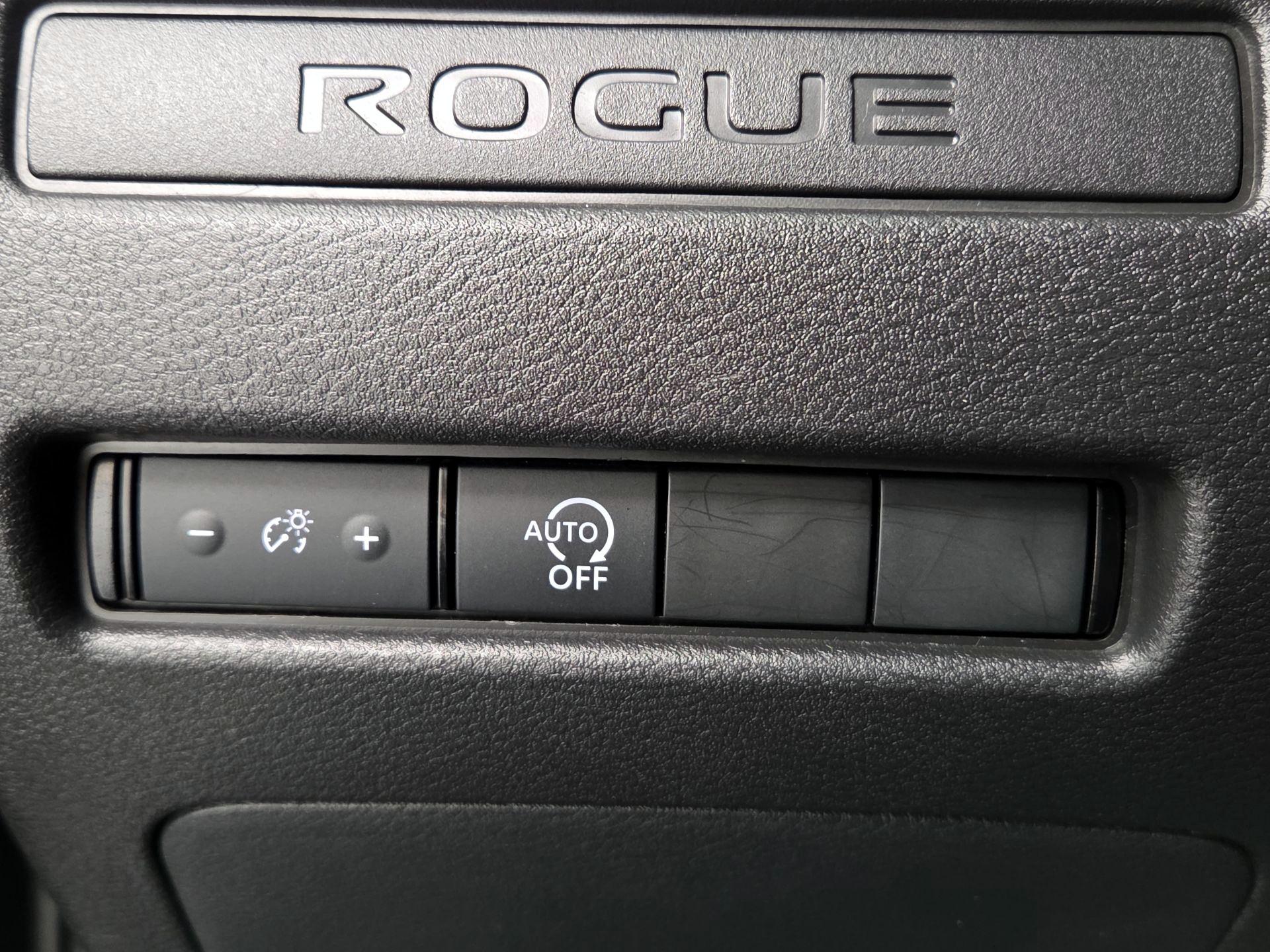 Thumbnail: 2023 Nissan Rogue - 13