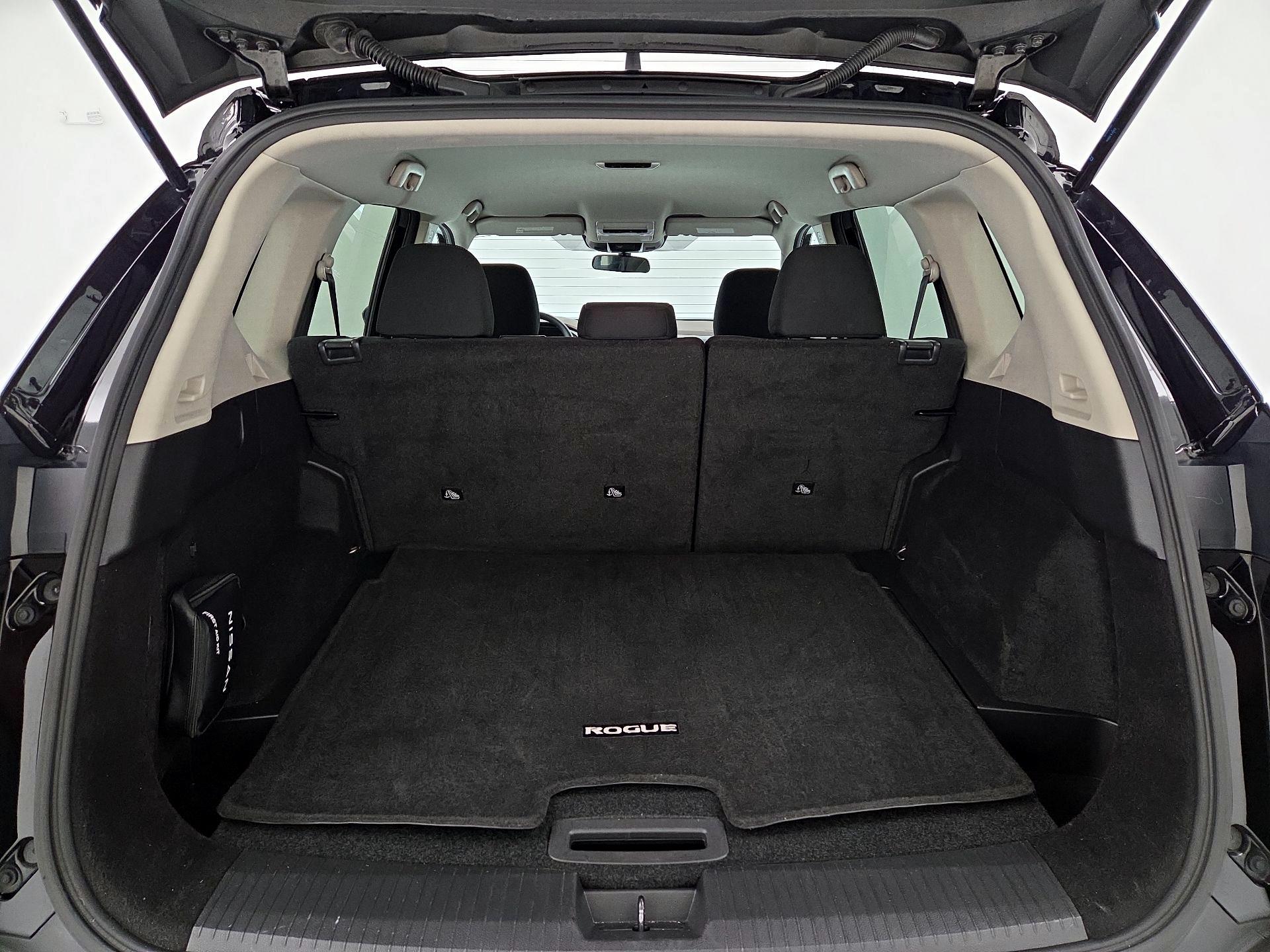 Thumbnail: 2023 Nissan Rogue - 20