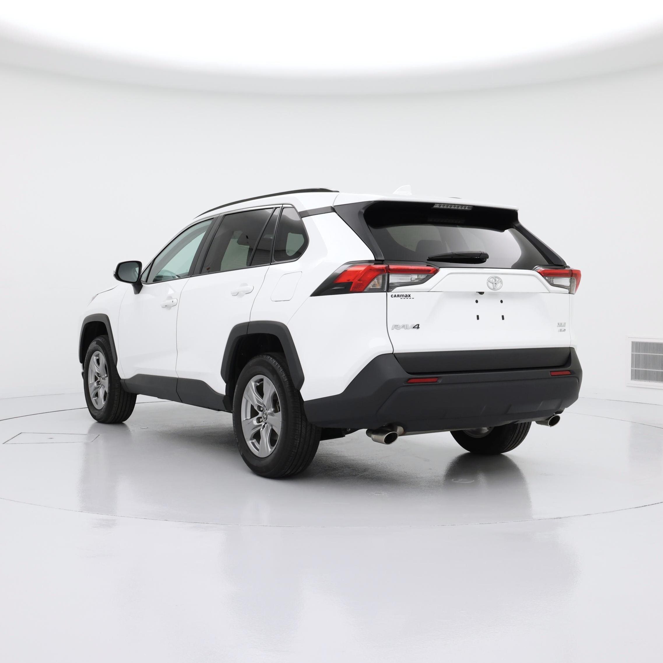 Thumbnail: 2024 Toyota RAV4 - 2