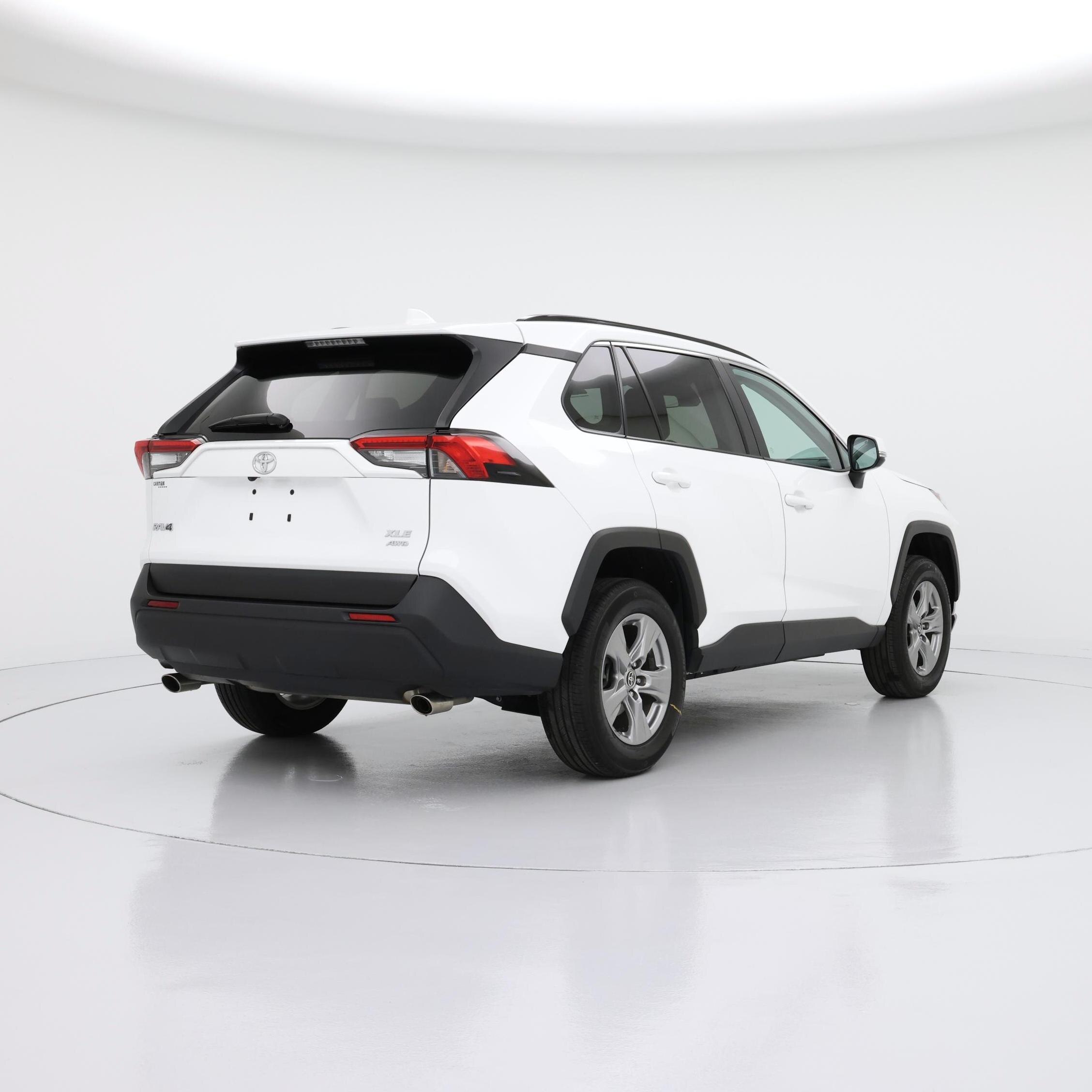 Thumbnail: 2024 Toyota RAV4 - 8