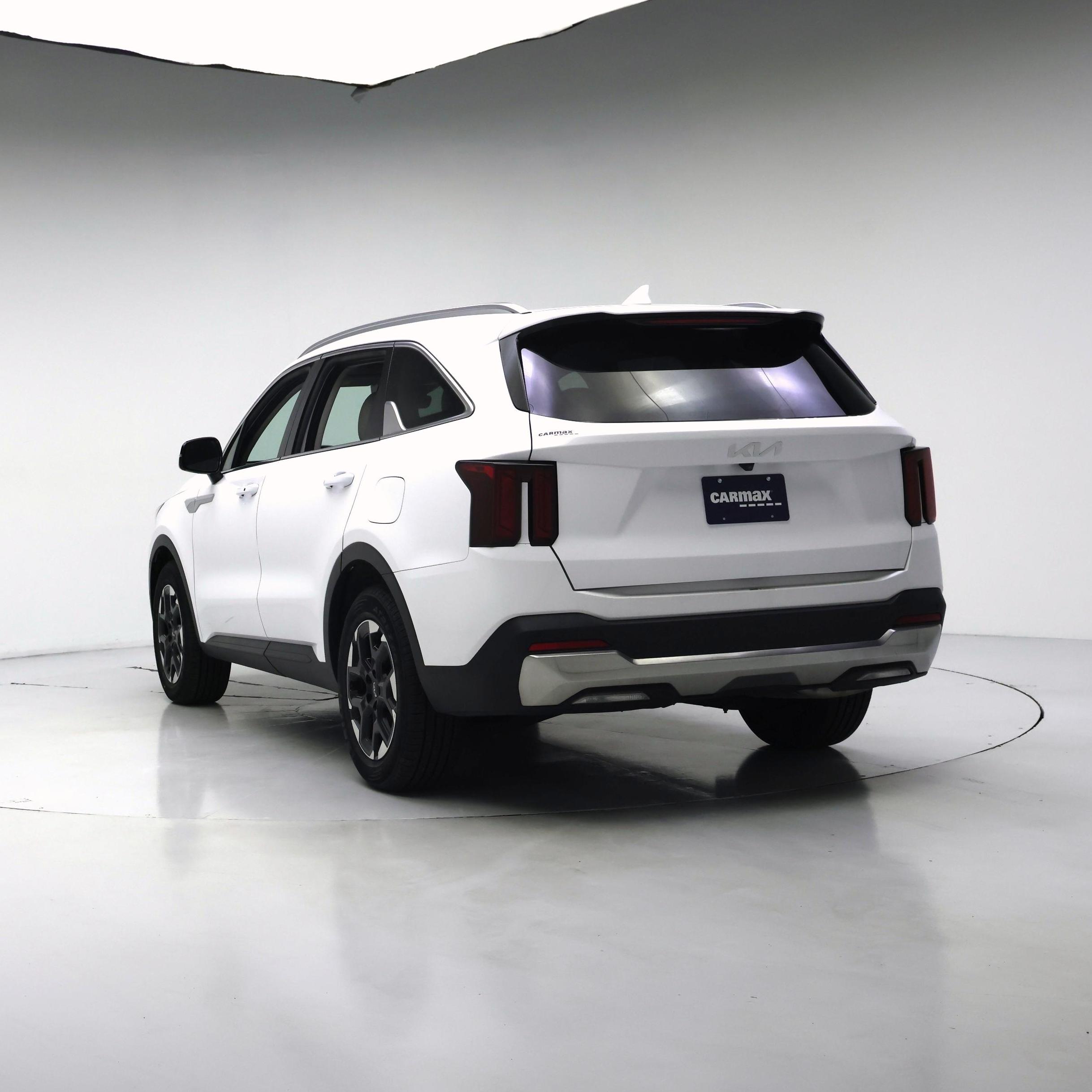 Thumbnail: 2024 Kia Sorento - 2