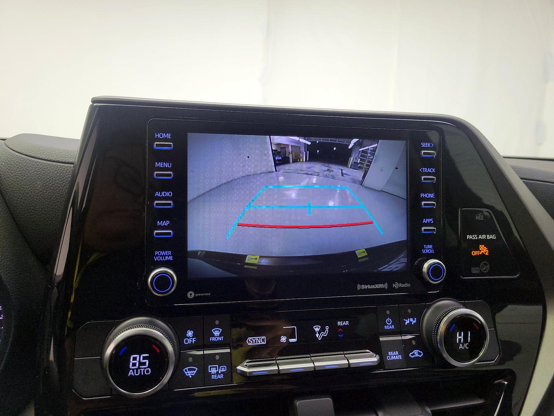 Thumbnail: 2022 Toyota Highlander - 13