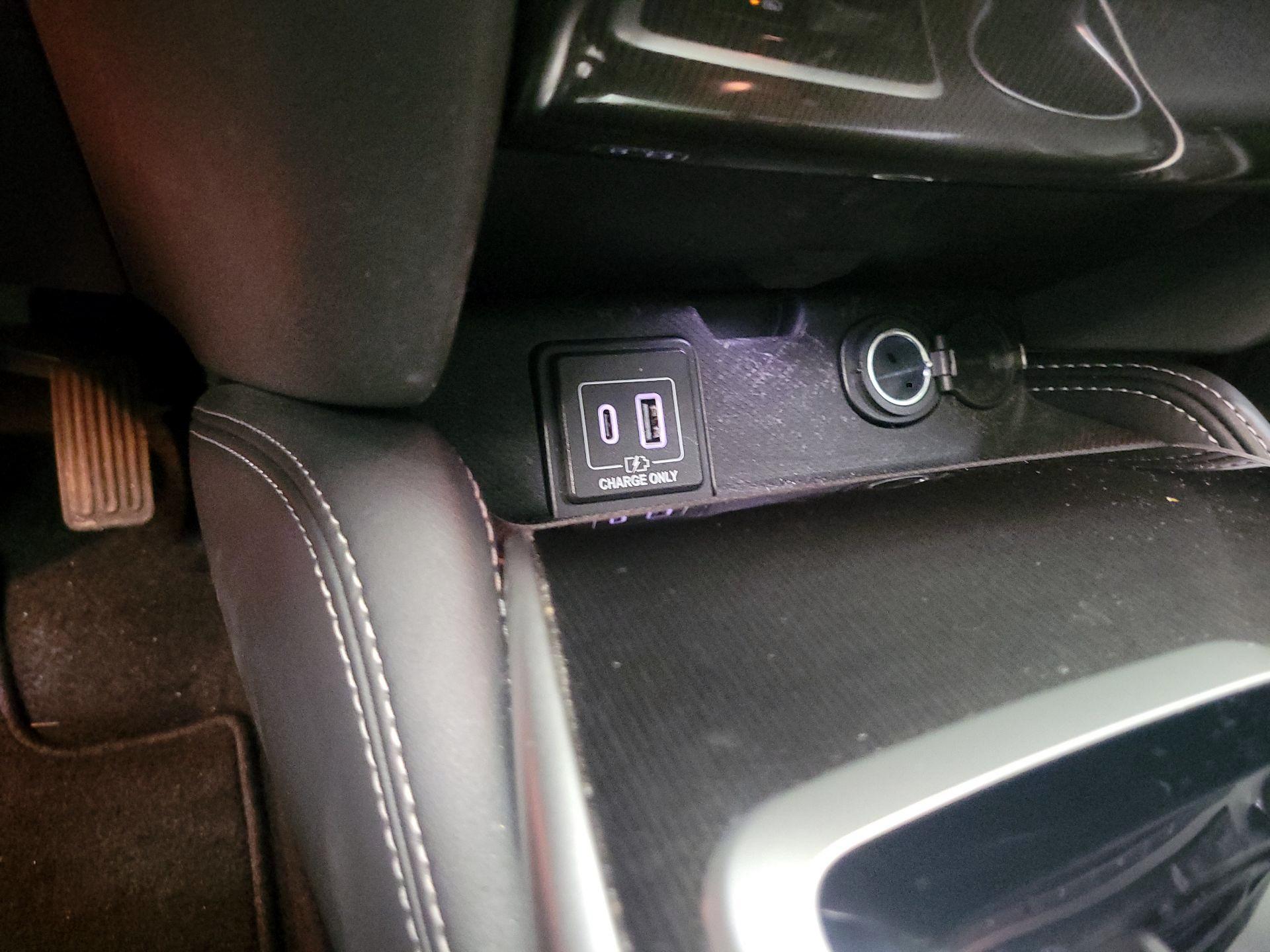 Thumbnail: 2019 INFINITI QX60 - 16