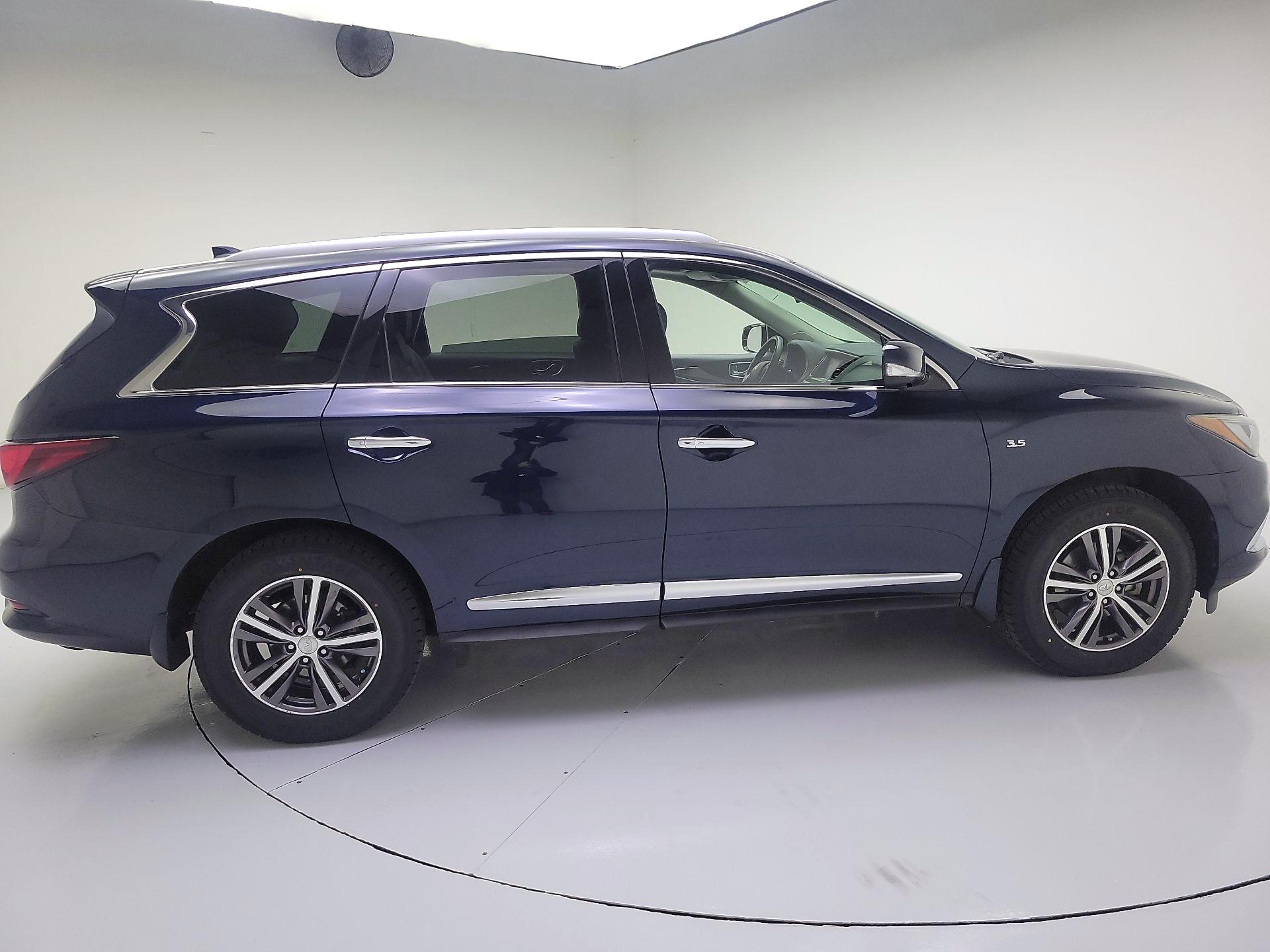 Thumbnail: 2019 INFINITI QX60 - 4