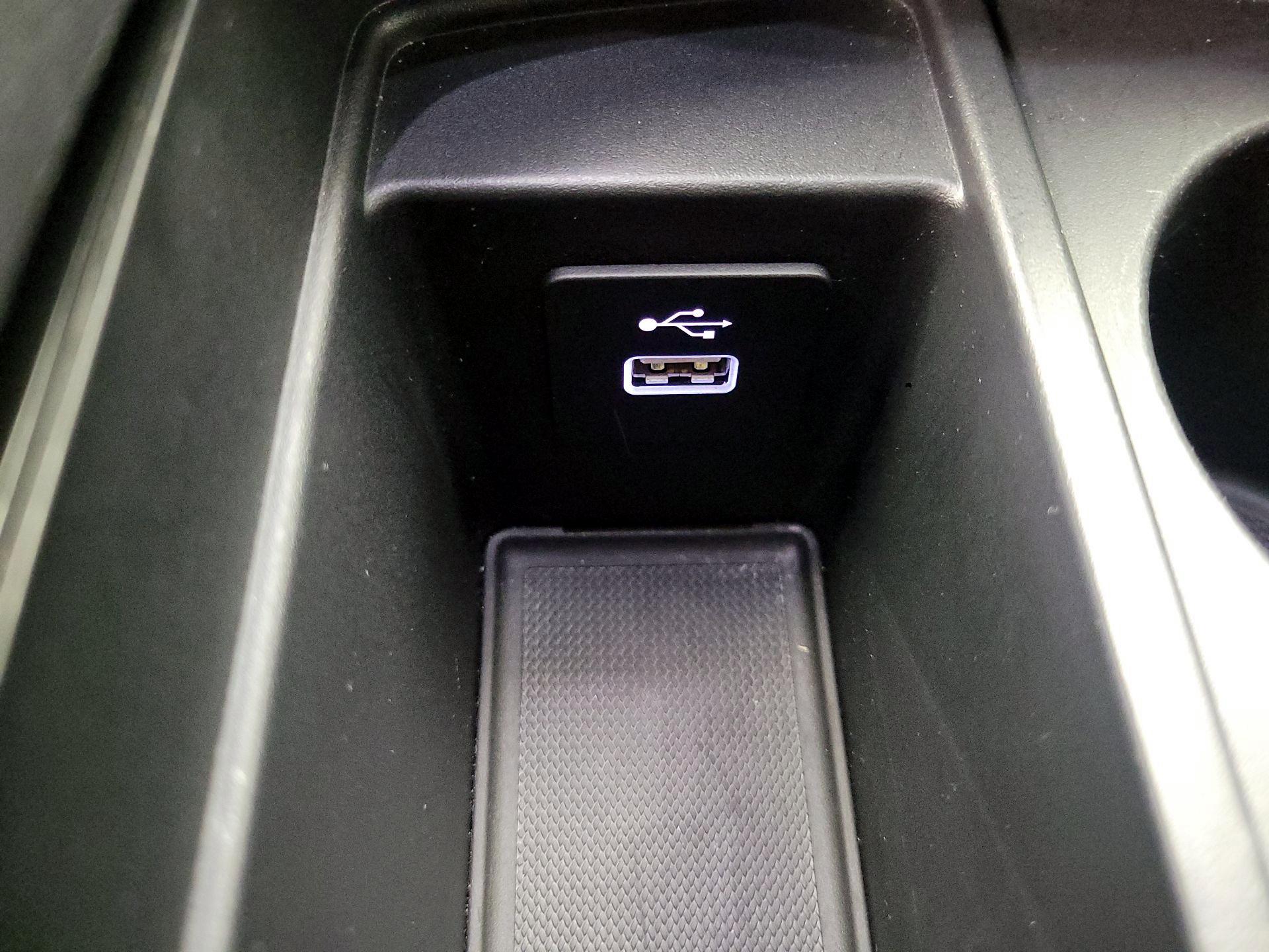 Thumbnail: 2023 Acura RDX - 17