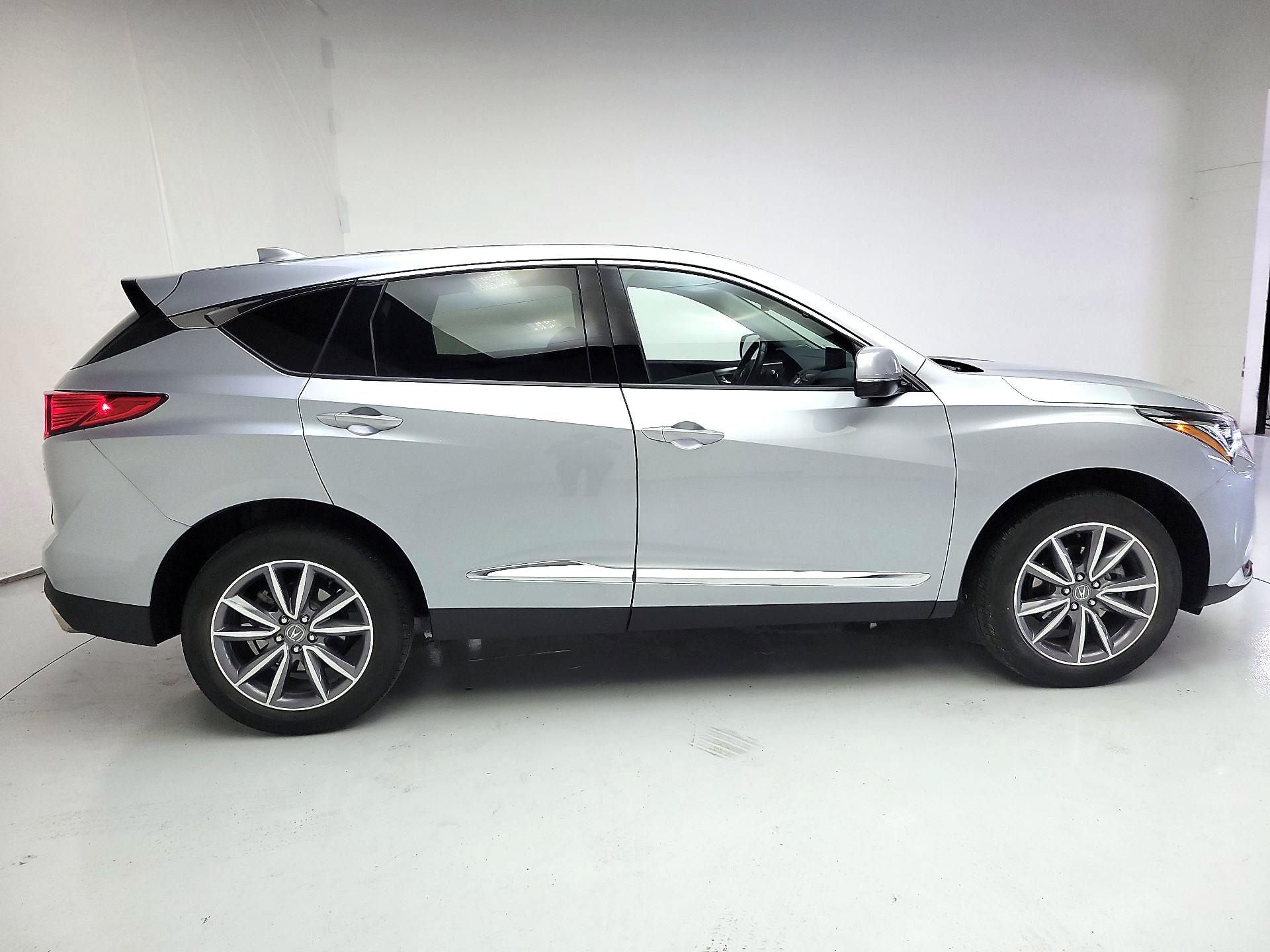 Thumbnail: 2023 Acura RDX - 4