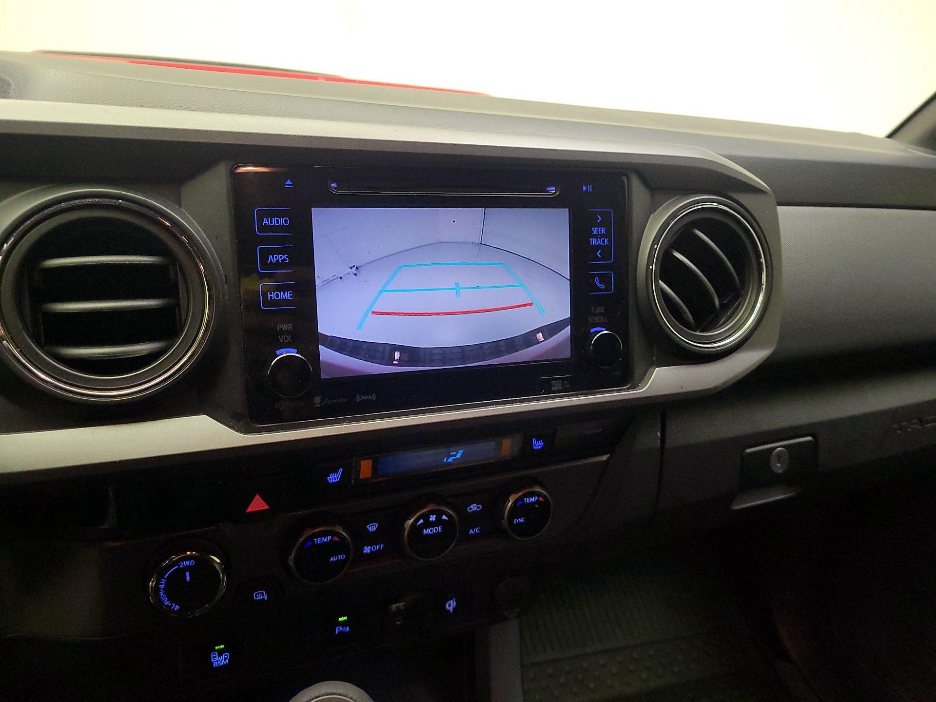 Thumbnail: 2017 Toyota Tacoma - 12