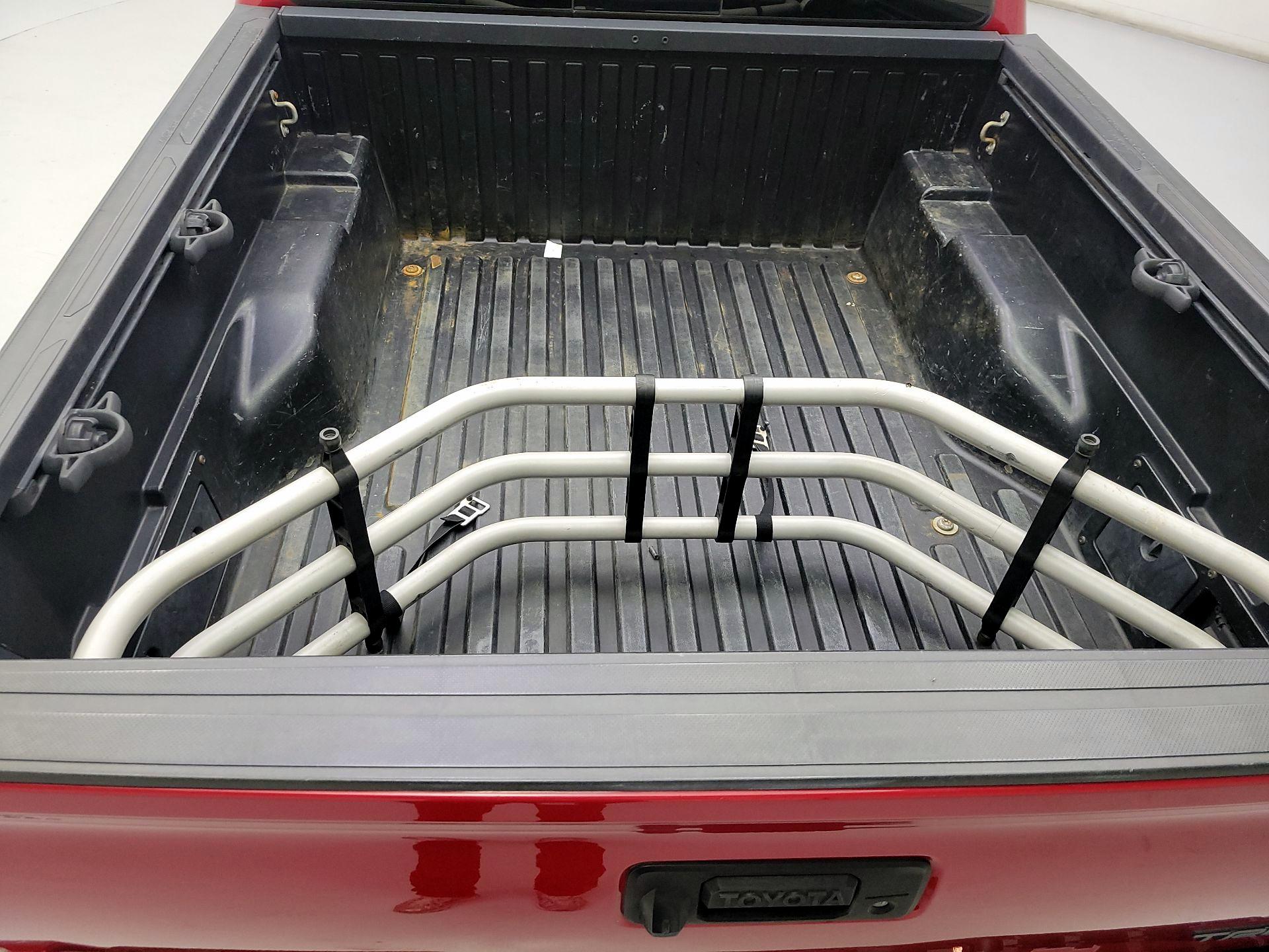 Thumbnail: 2017 Toyota Tacoma - 18