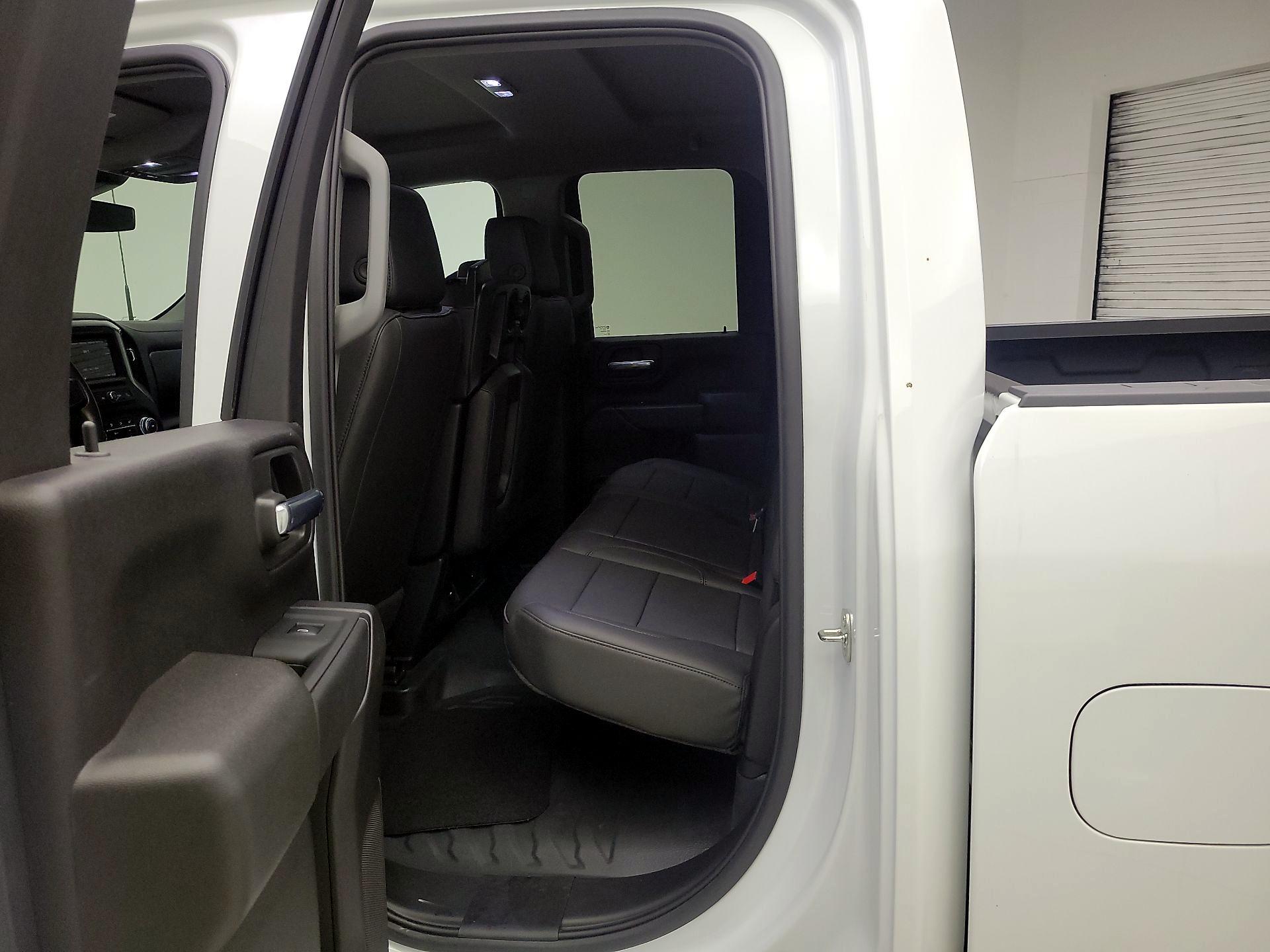 Thumbnail: 2024 GMC Sierra 3500 - 19