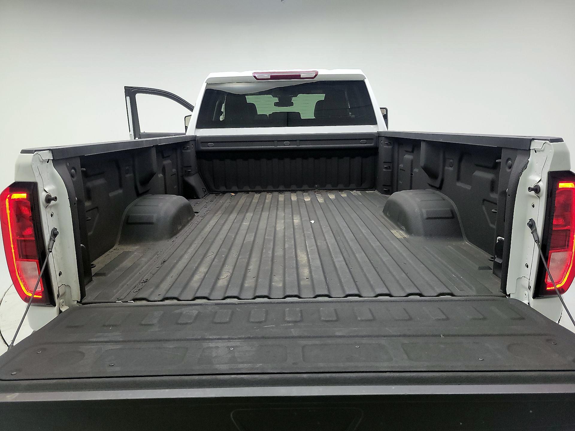 Thumbnail: 2024 GMC Sierra 3500 - 20