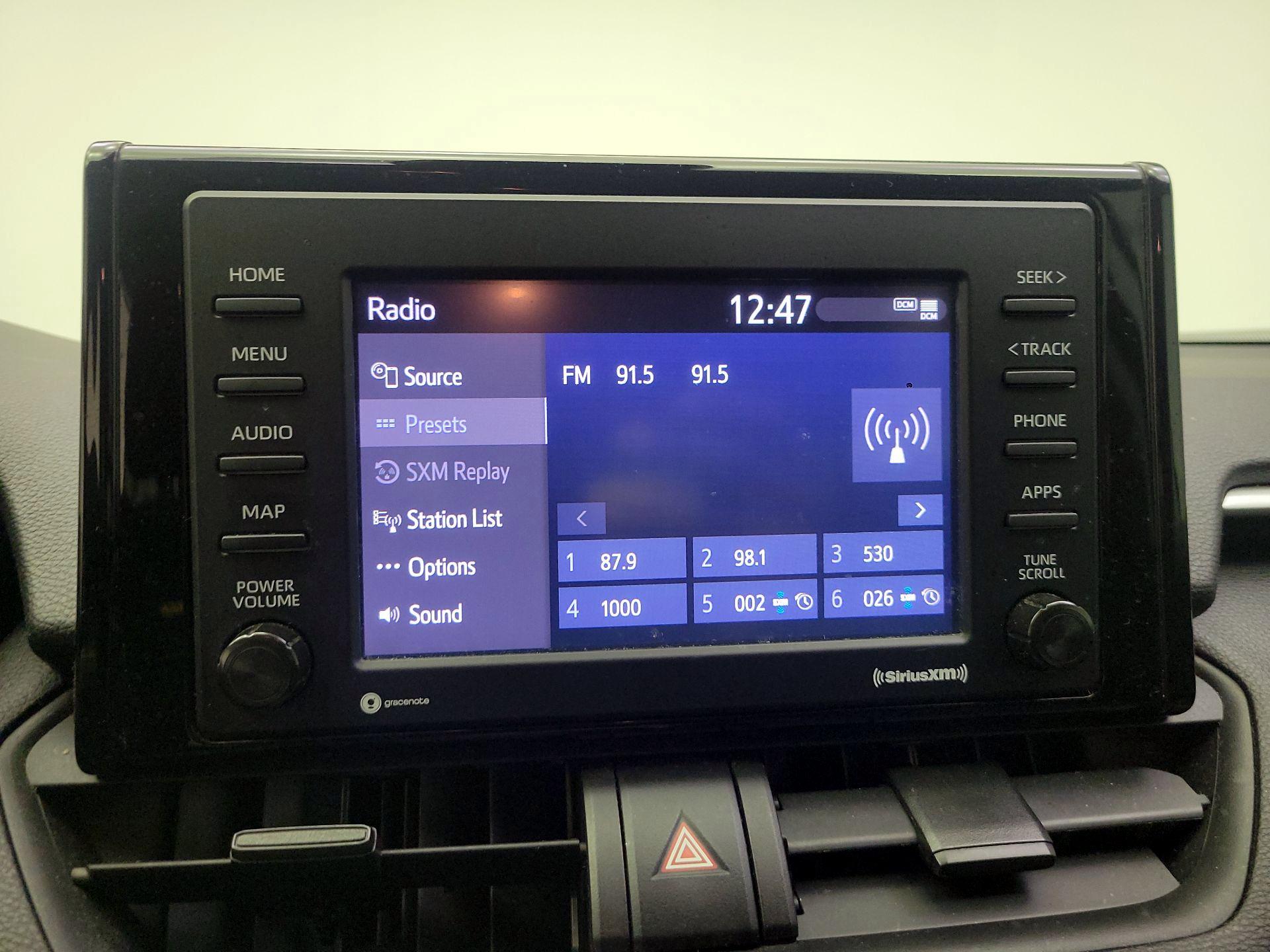 Thumbnail: 2020 Toyota RAV4 - 13