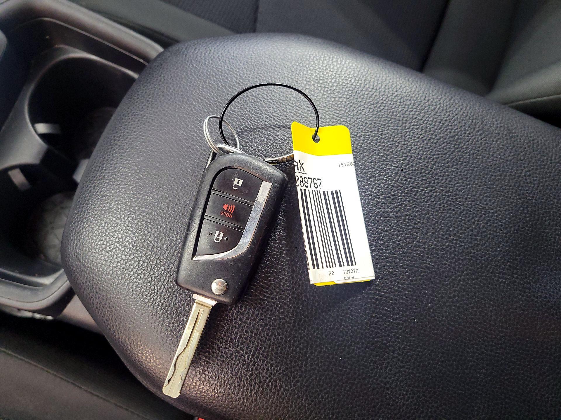 Thumbnail: 2020 Toyota RAV4 - 20