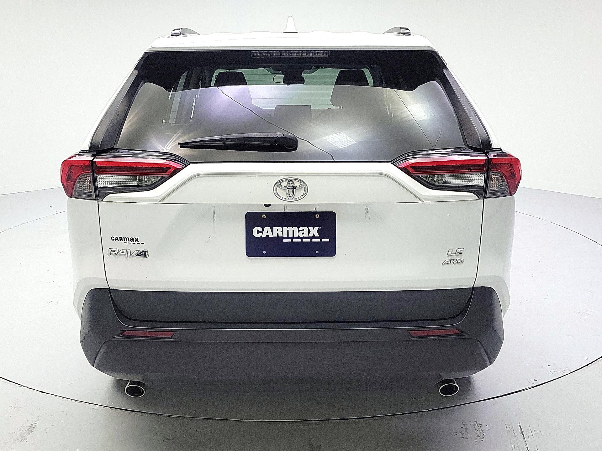 Thumbnail: 2020 Toyota RAV4 - 6