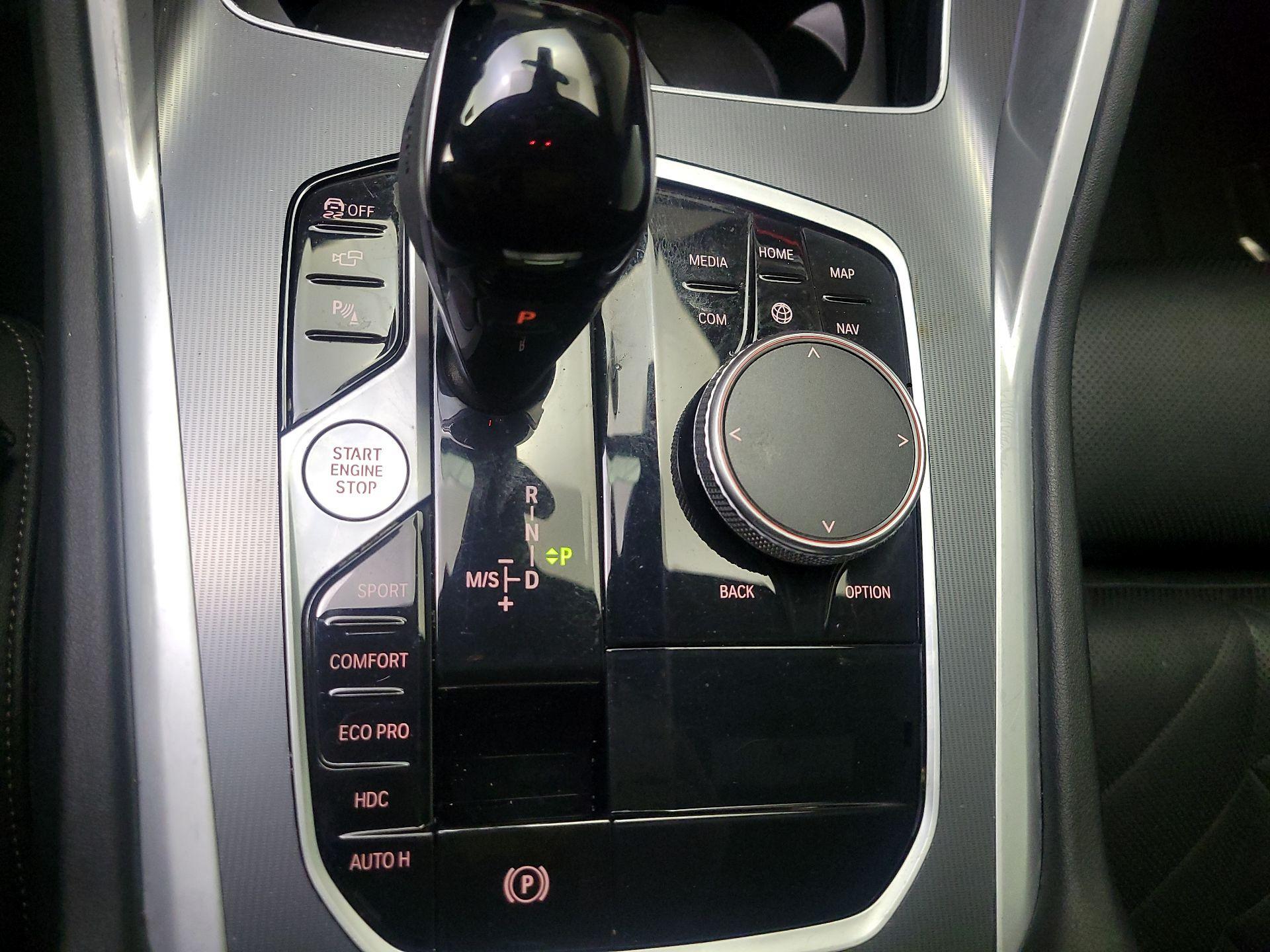 Thumbnail: 2023 BMW X6 - 16